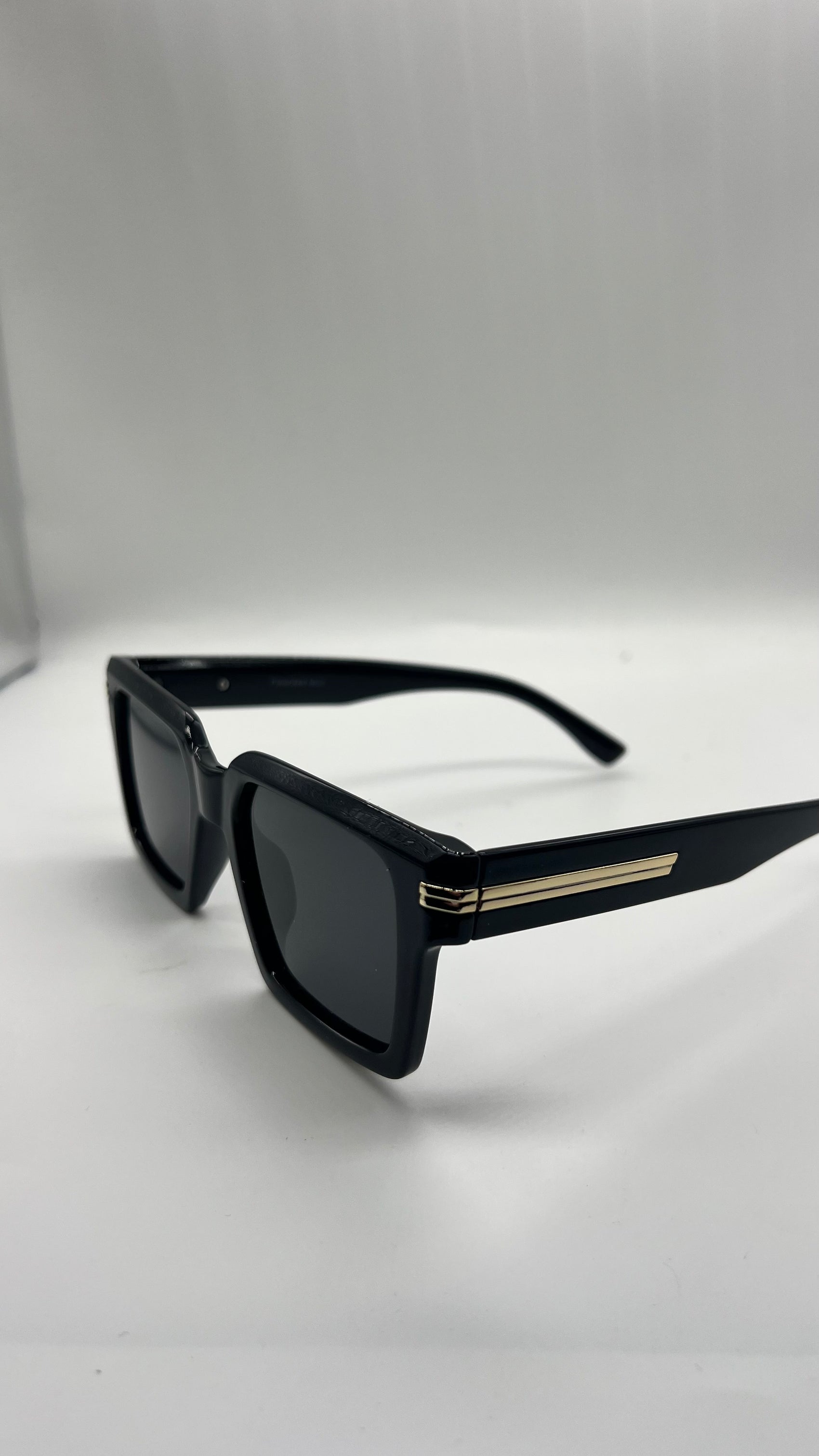 POSITANO GLASSES