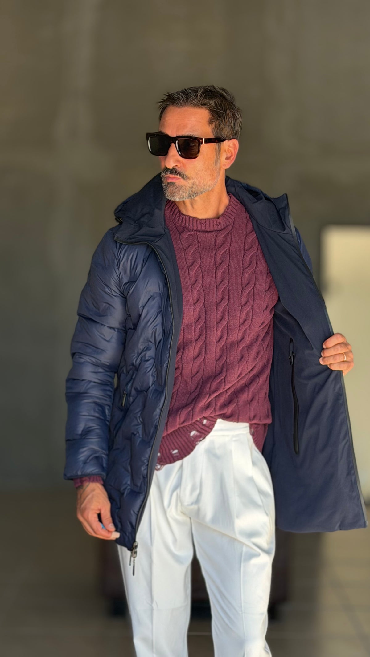 WHITE VISCOSE TROUSERS WITH REGULAR BOTTOM