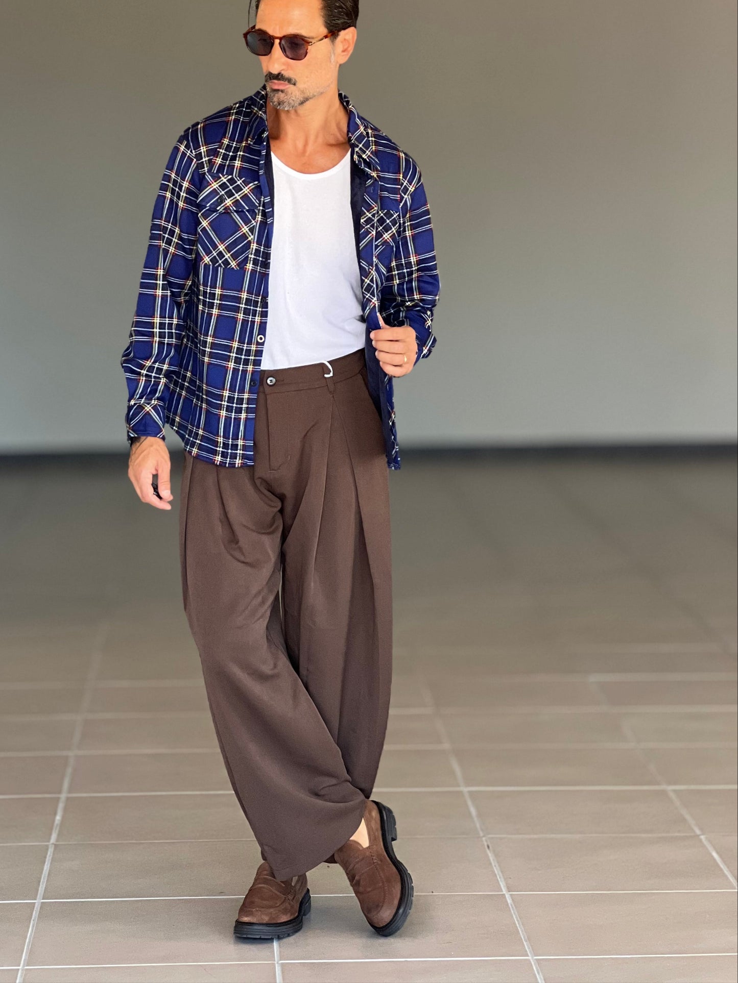 BLACK CHAIN ​​VISCOSE TROUSERS