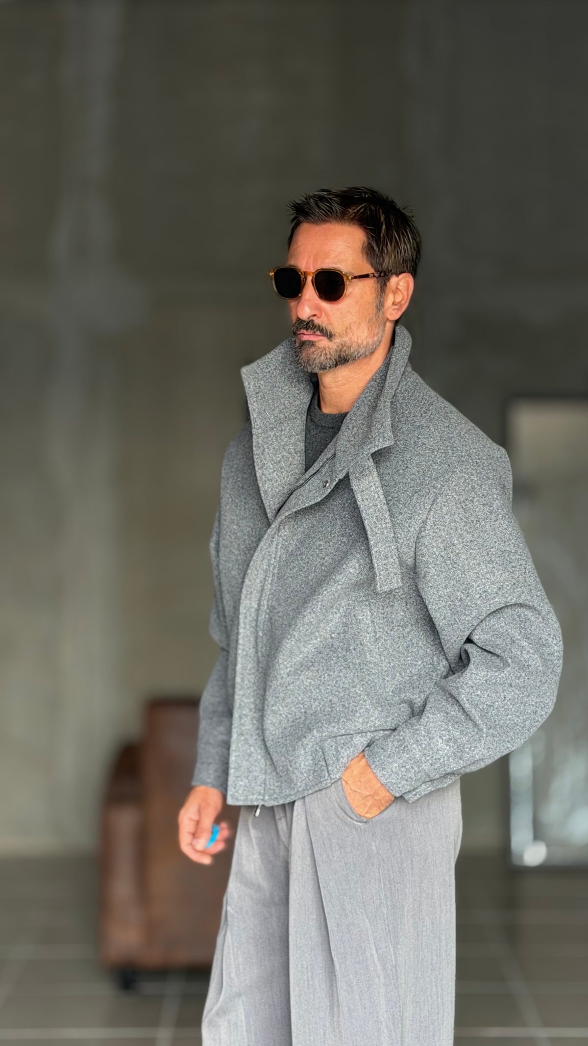 GIUBBINO GRIGIO PANNO COLLO SCIARPA CROP 1062