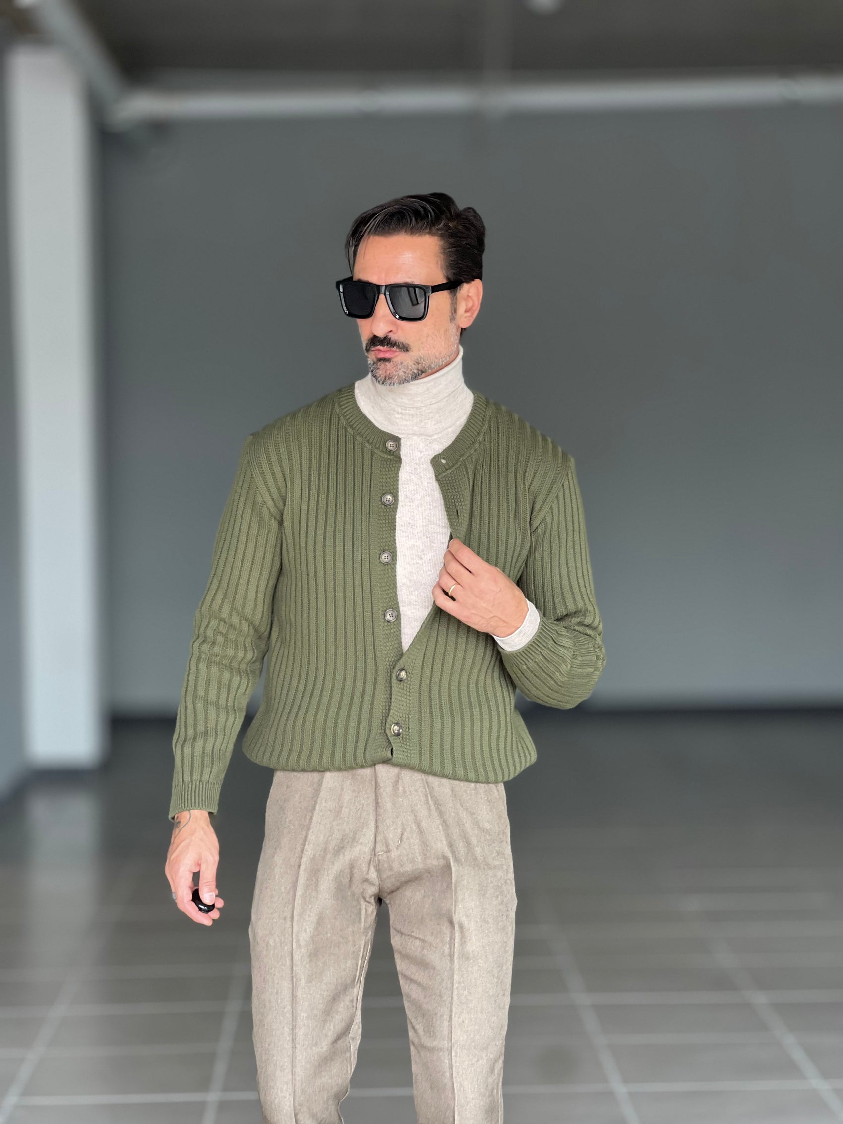 CARDIGAN VERDE   GIROCOLLO BERBY *