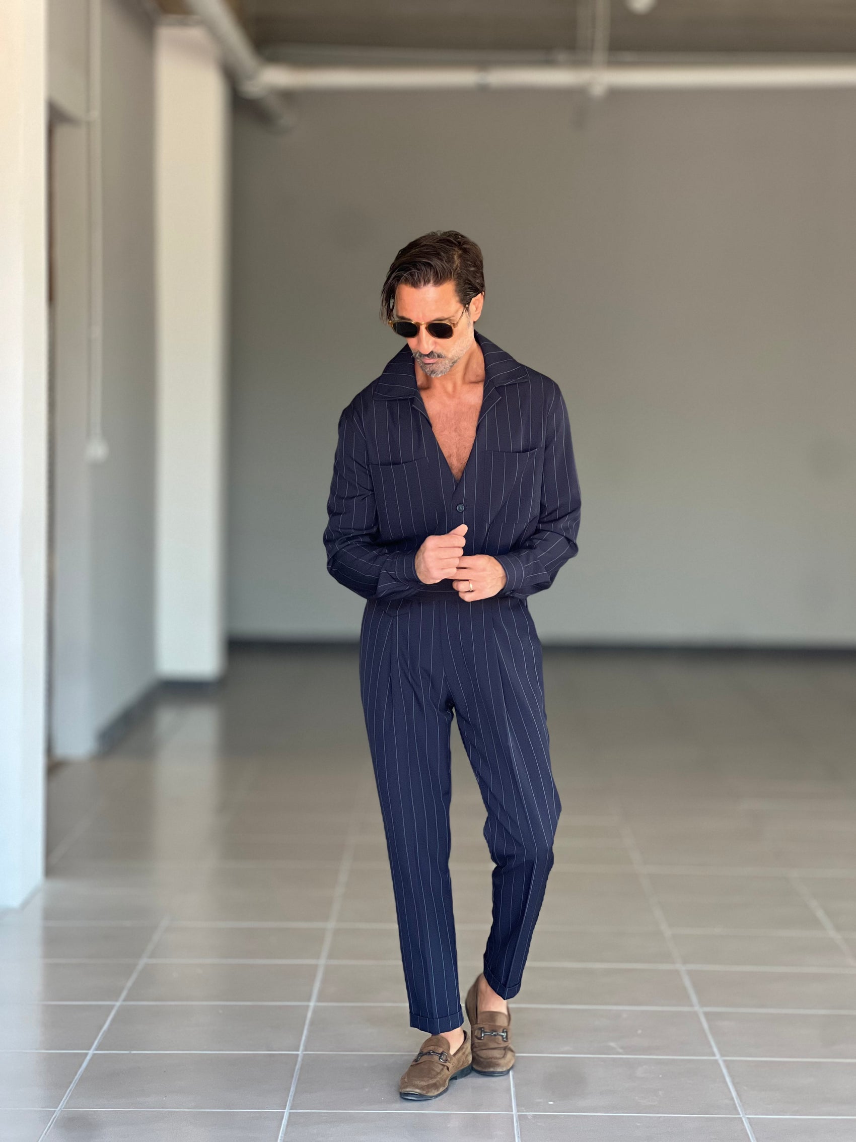 WHITE VISCOSE TROUSERS WITH REGULAR BOTTOM