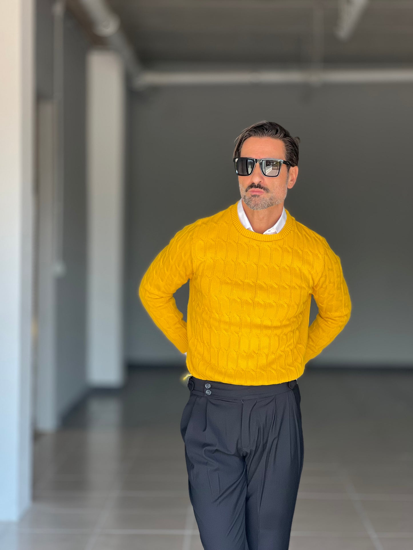 BLUE THREAD COTTON CREW NECK SWEATER