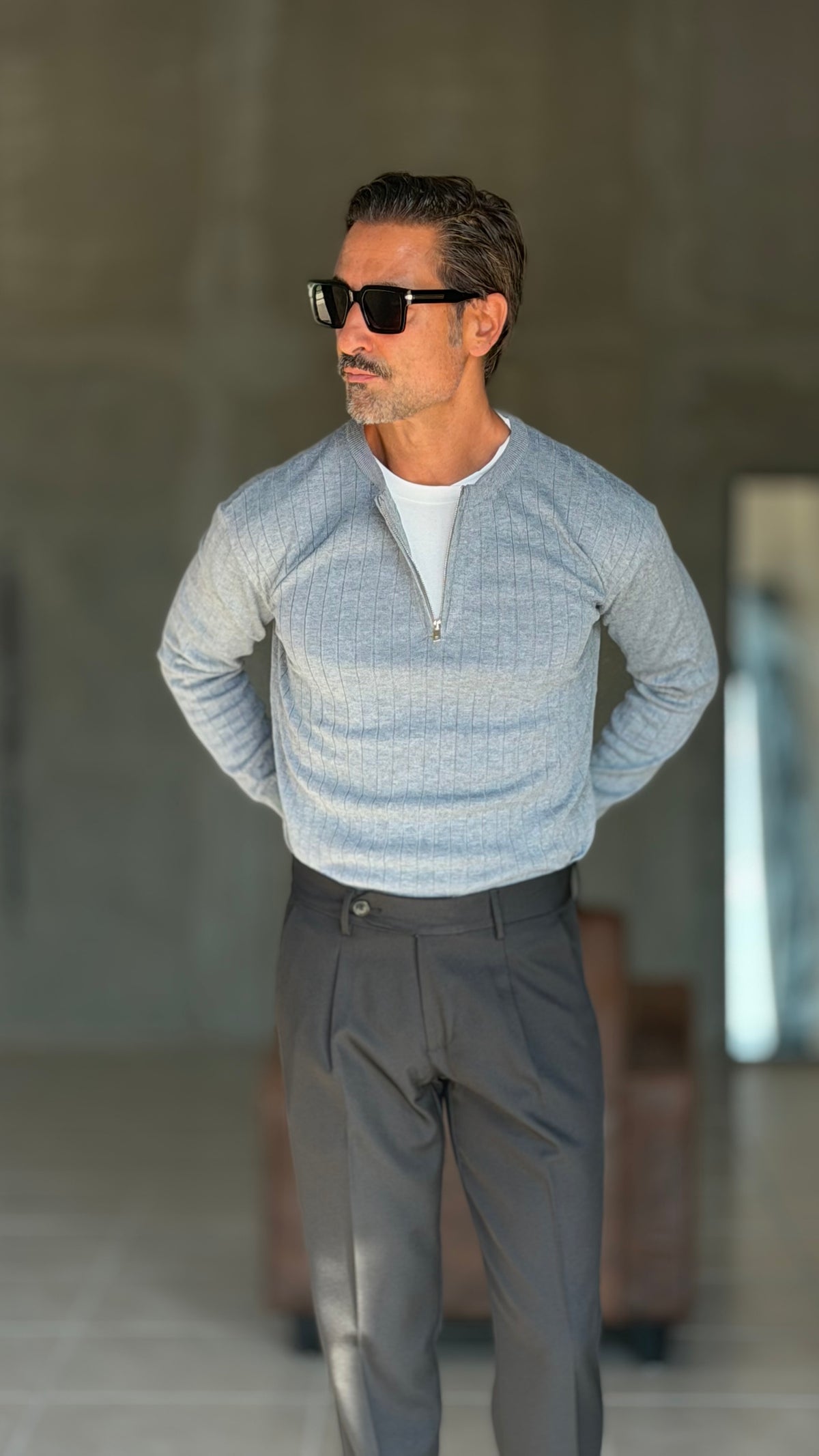 PANTALONE  NERO  DOPPIAPINCES VISCOSA E MISTI