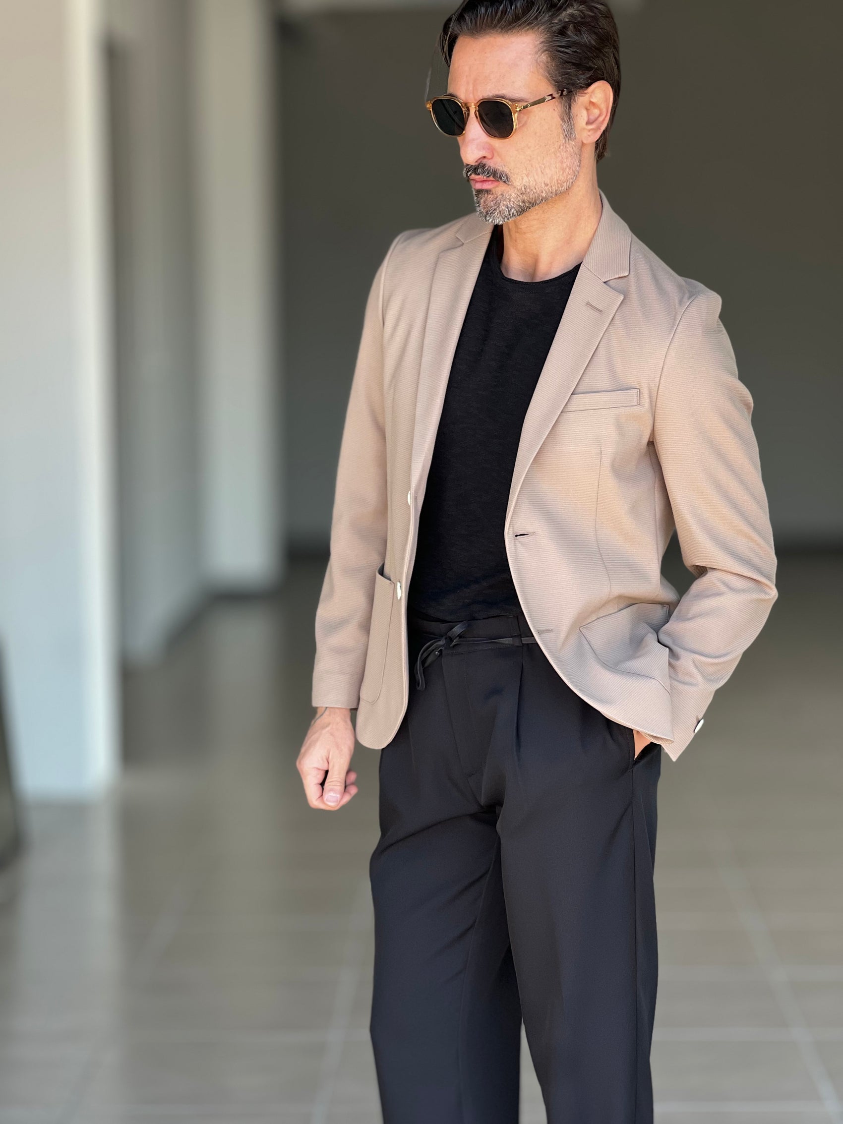 PANTALONE NERO ALTATENSIONE PINCES VISCOSA CORDINO ECOPELLE