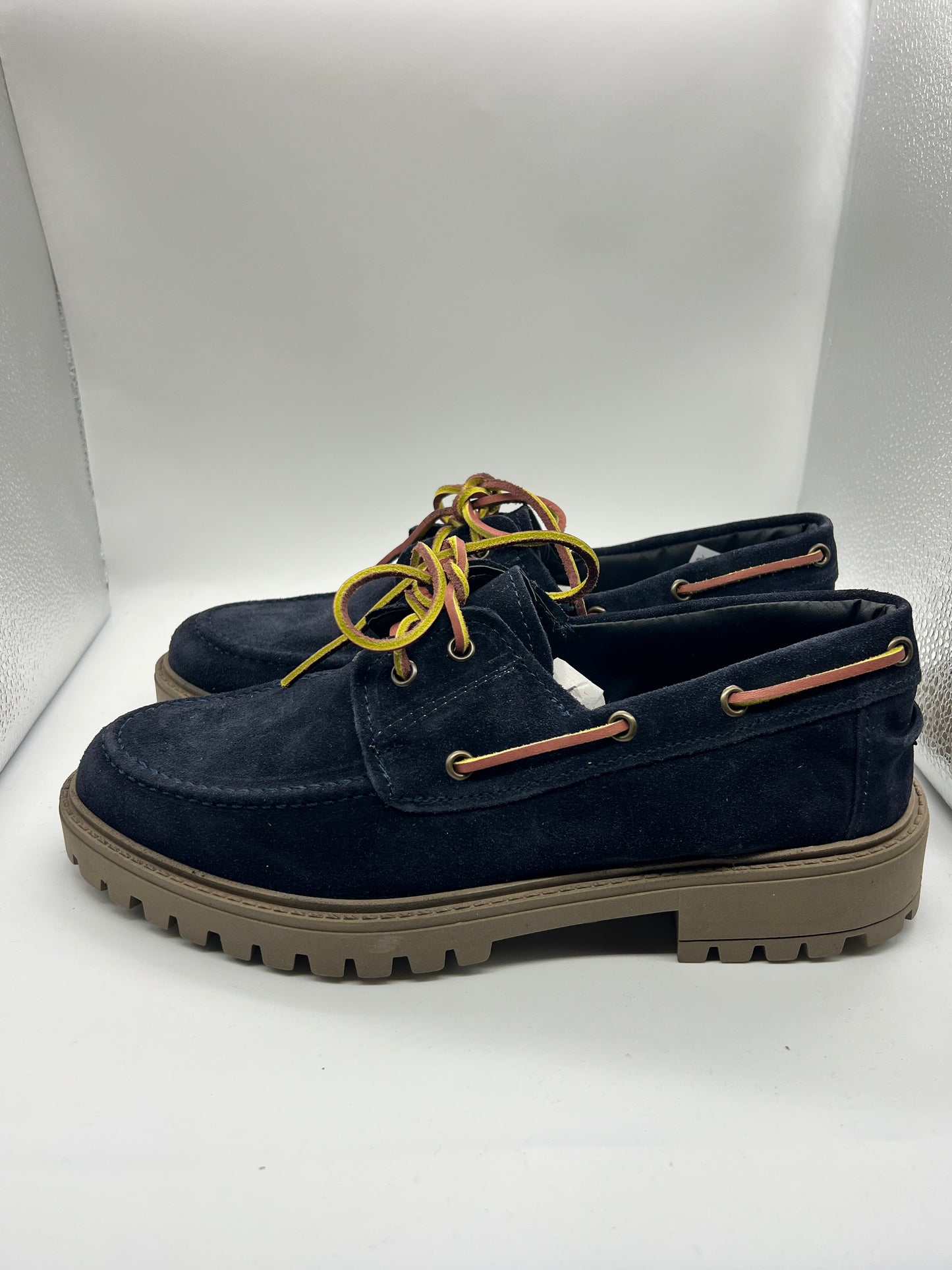 STRINGATA CAMOSCIO BLU MODELLO BARCA