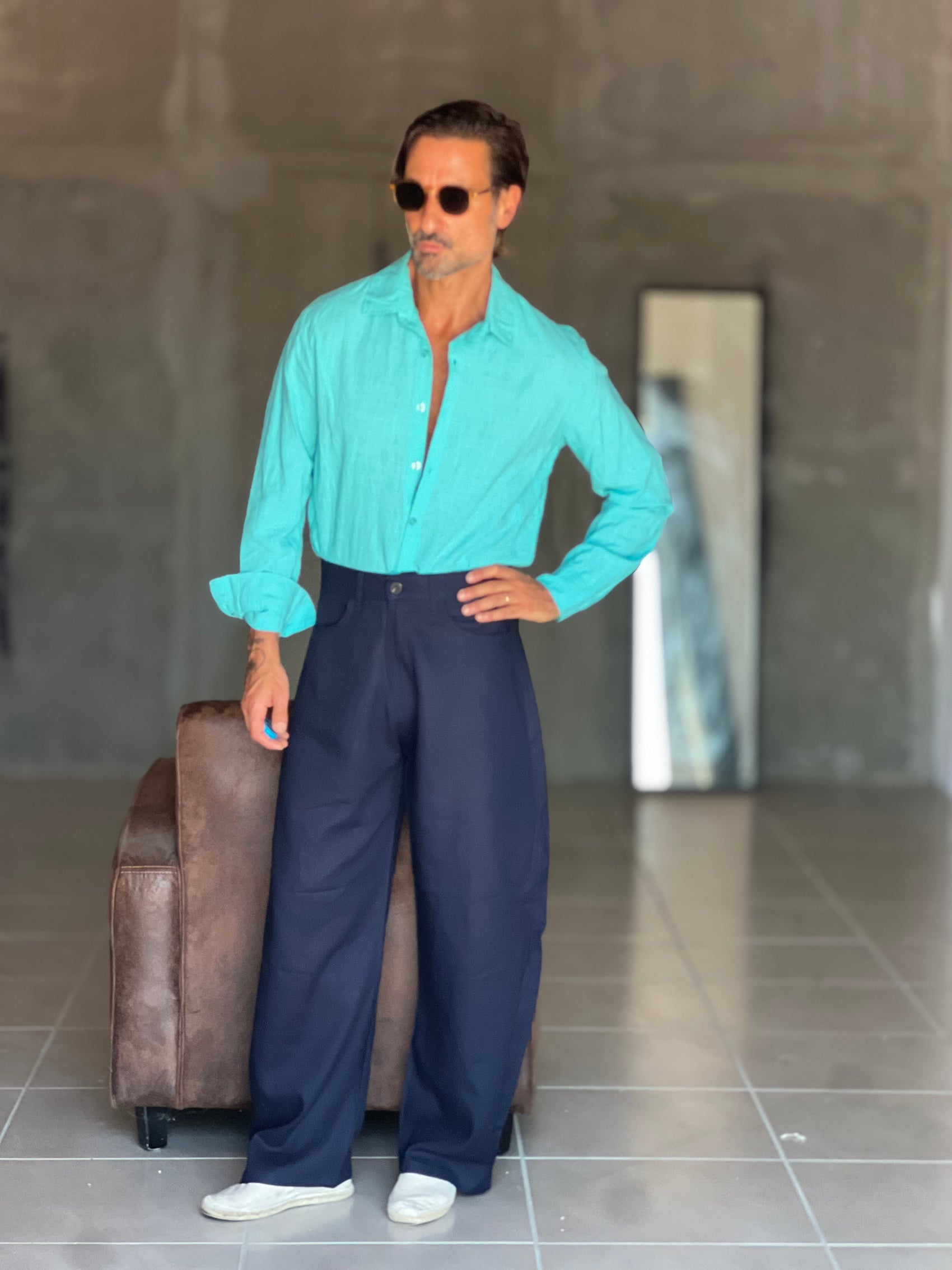 WHITE VISCOSE TROUSERS WITH REGULAR BOTTOM