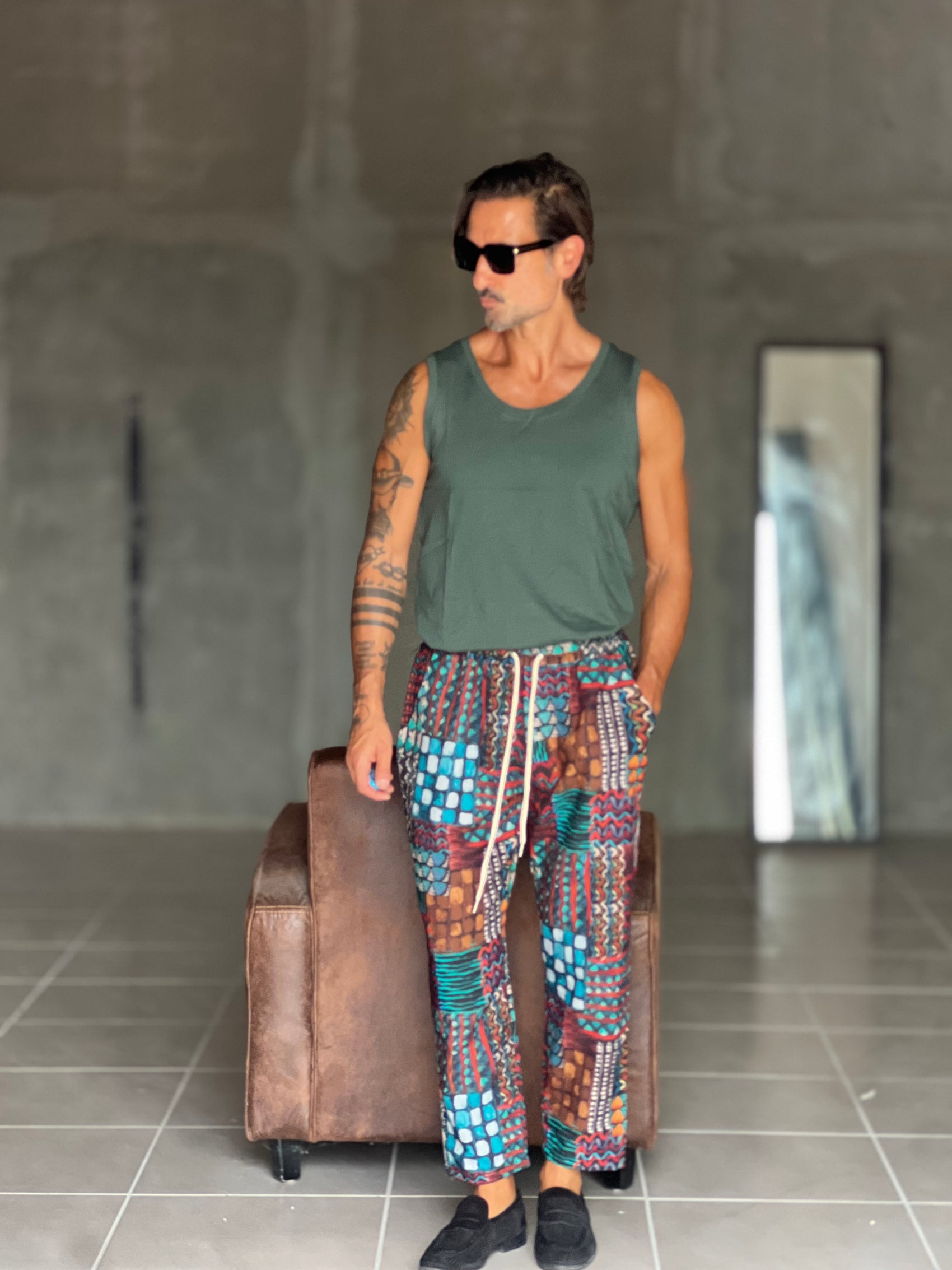 WHITE VISCOSE TROUSERS WITH REGULAR BOTTOM