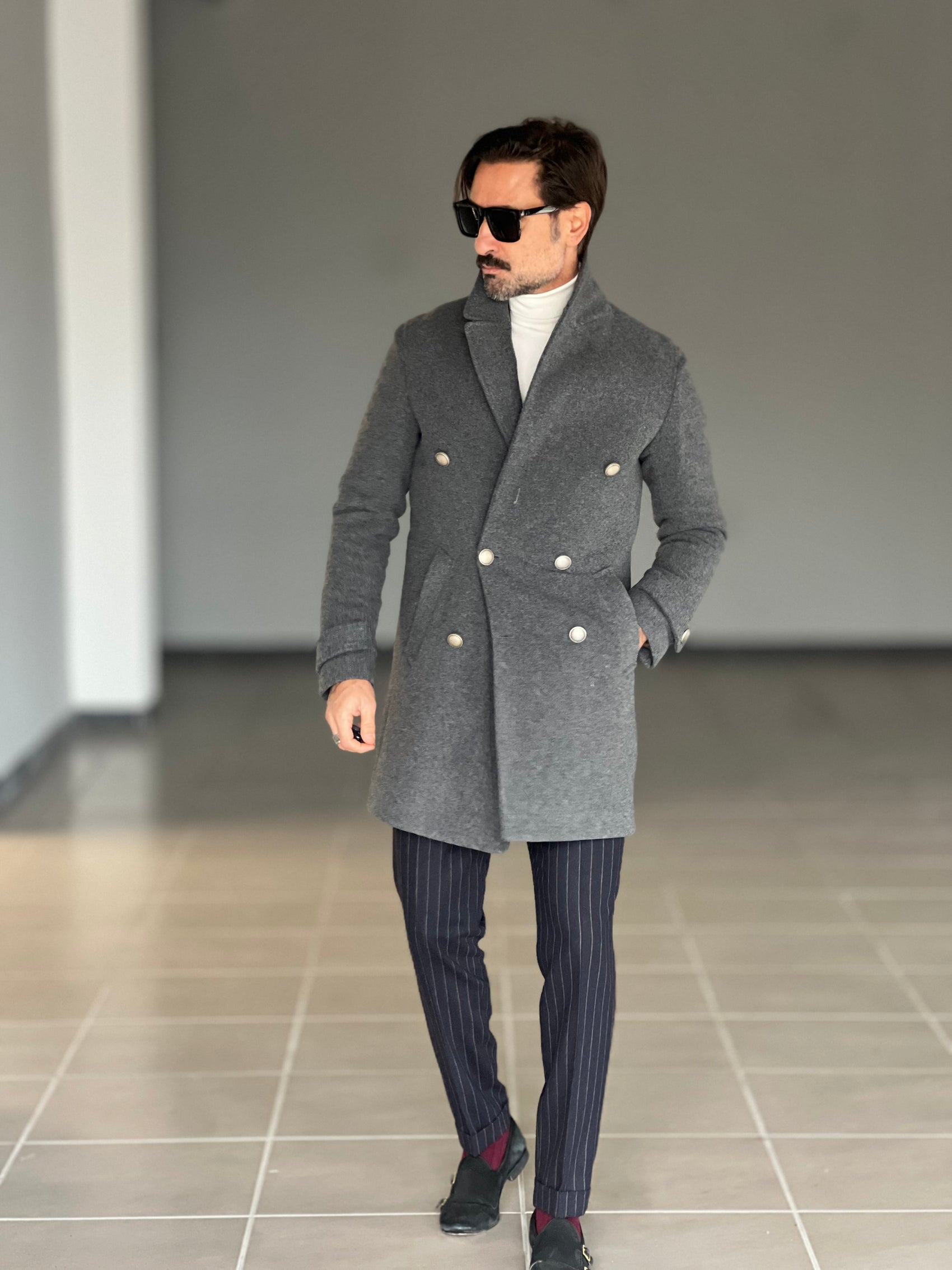 *CAPPOTTO  GRIGIO   DOPPIOPETTO  DOPPIATO LANA E MISTI BOTTONE METALLO