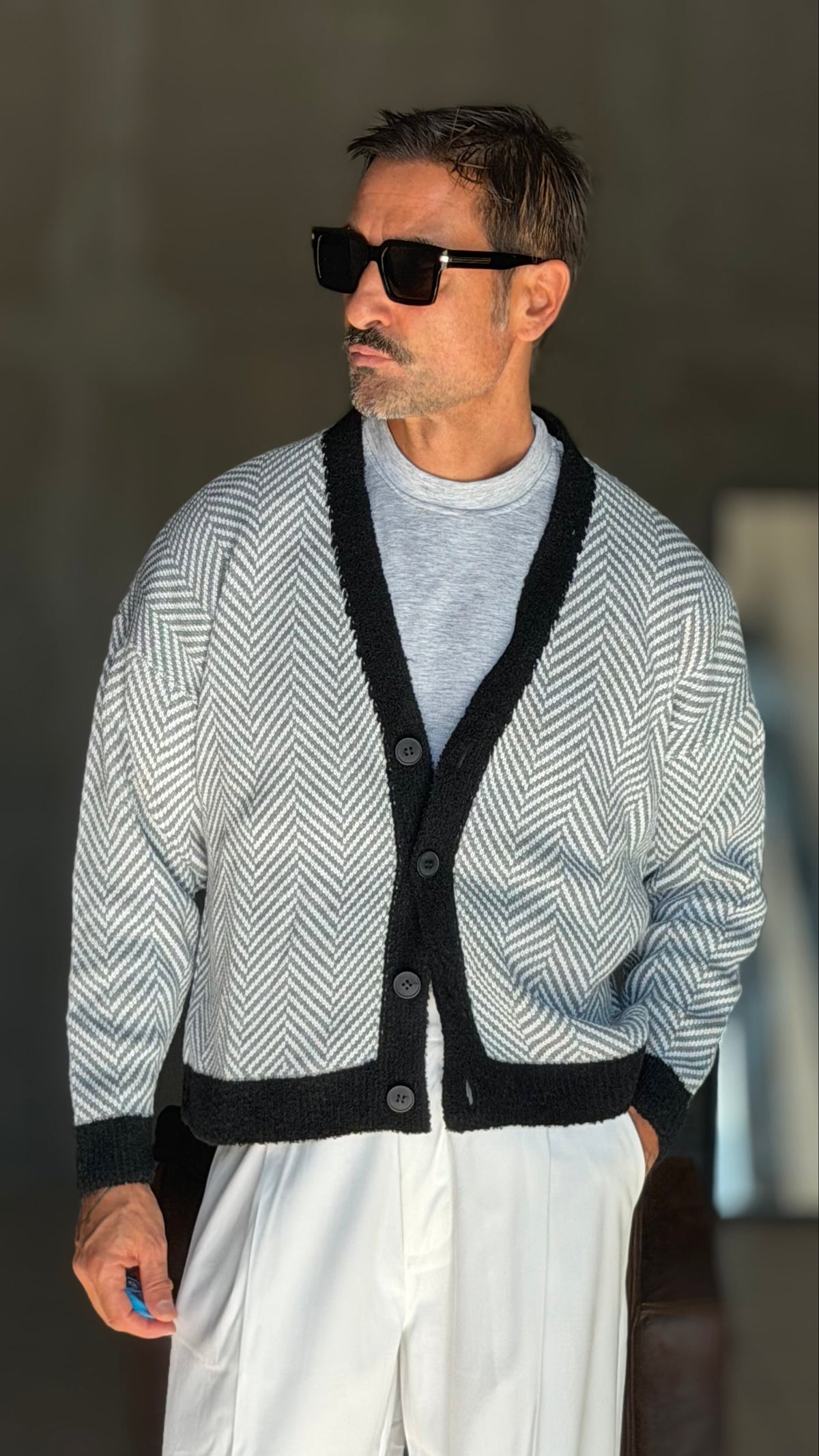 WHITE VISCOSE TROUSERS WITH REGULAR BOTTOM