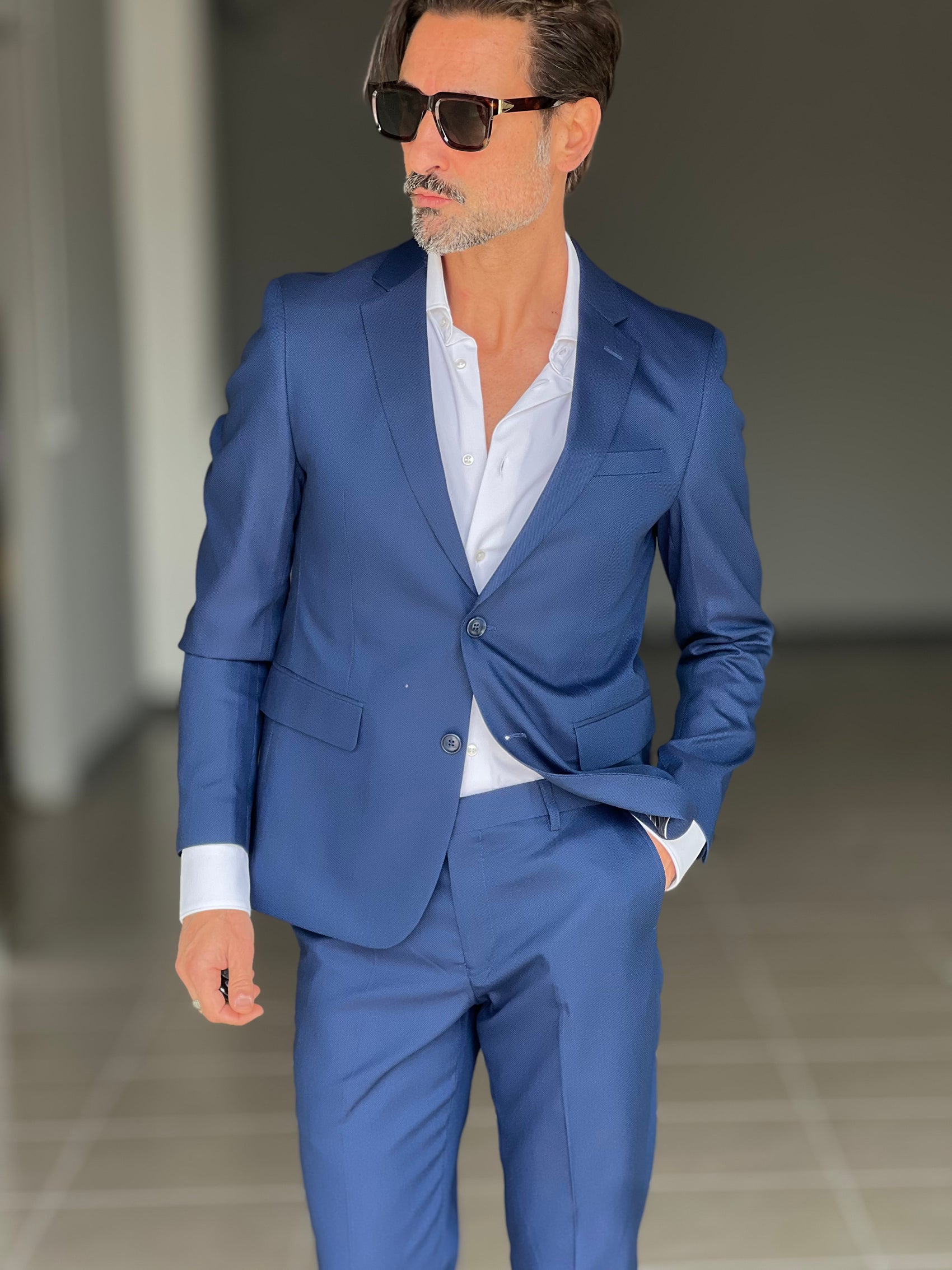 ABITO BLU MONOPETTO VISCOSA TESSUTO OPERATO