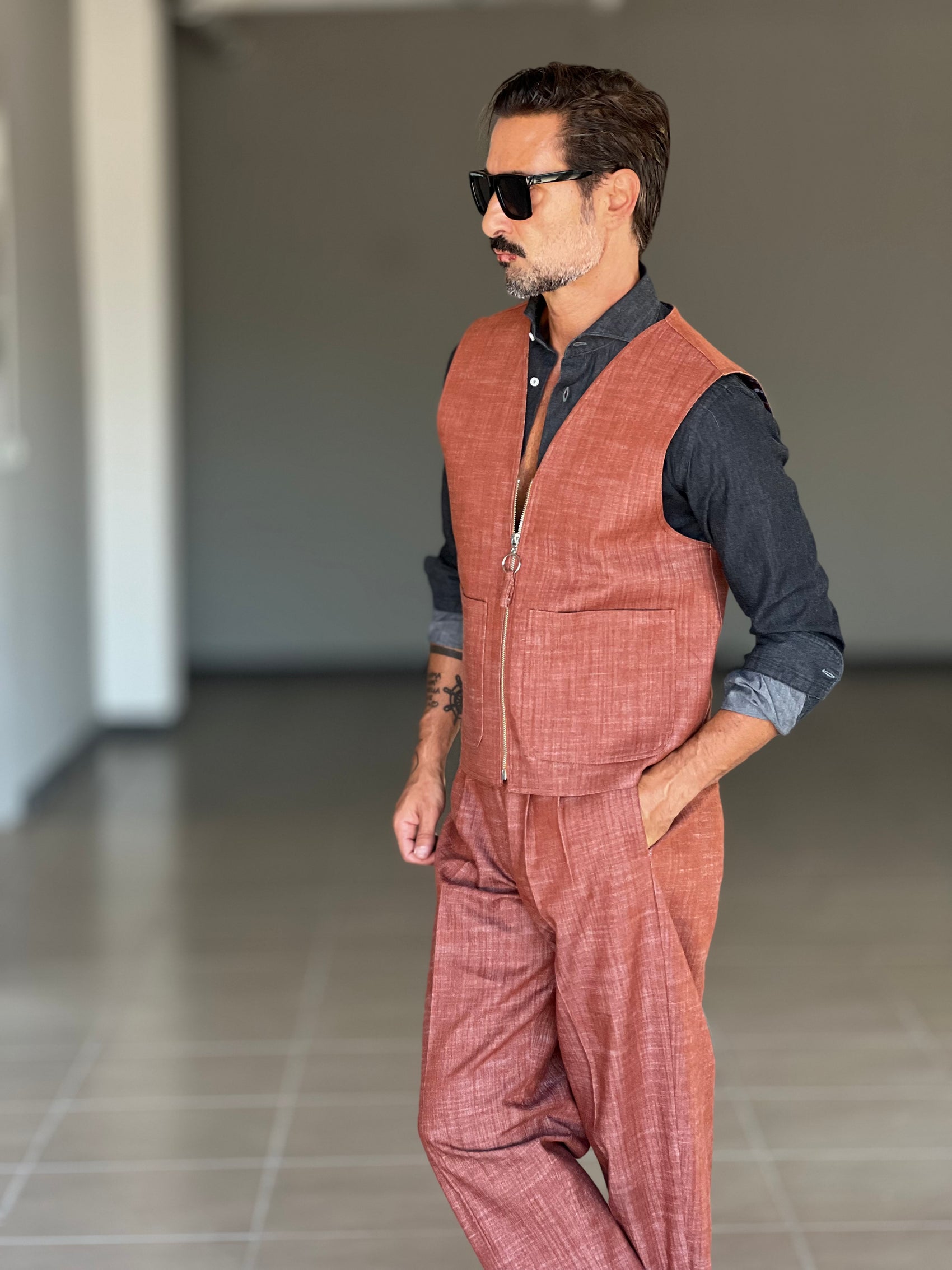 *GILET  MATTONE  FIAMMATO ZIP STONDATO PETRO'