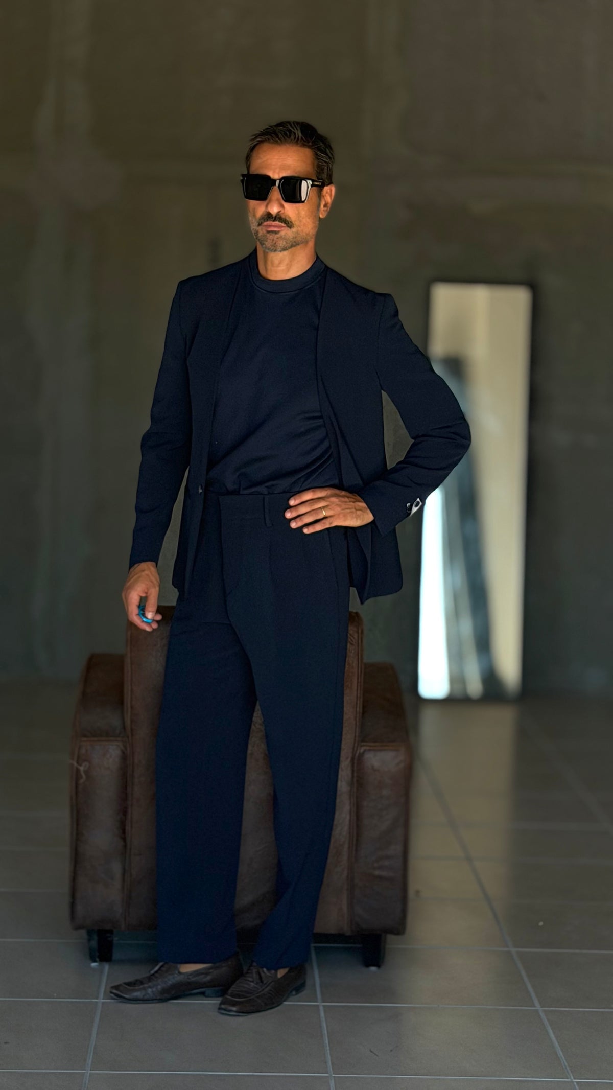 WHITE VISCOSE TROUSERS WITH REGULAR BOTTOM