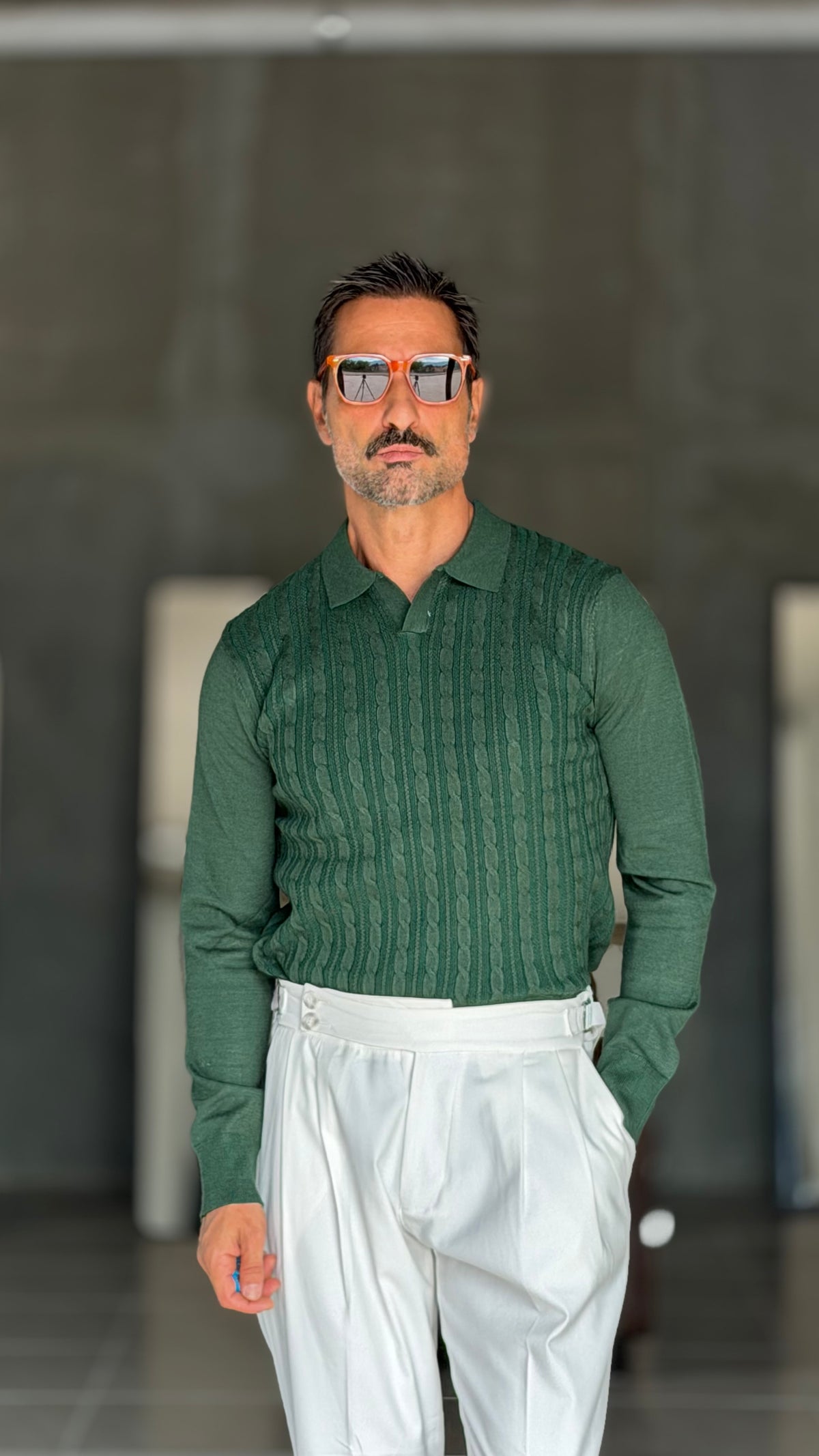 WHITE VISCOSE TROUSERS WITH REGULAR BOTTOM