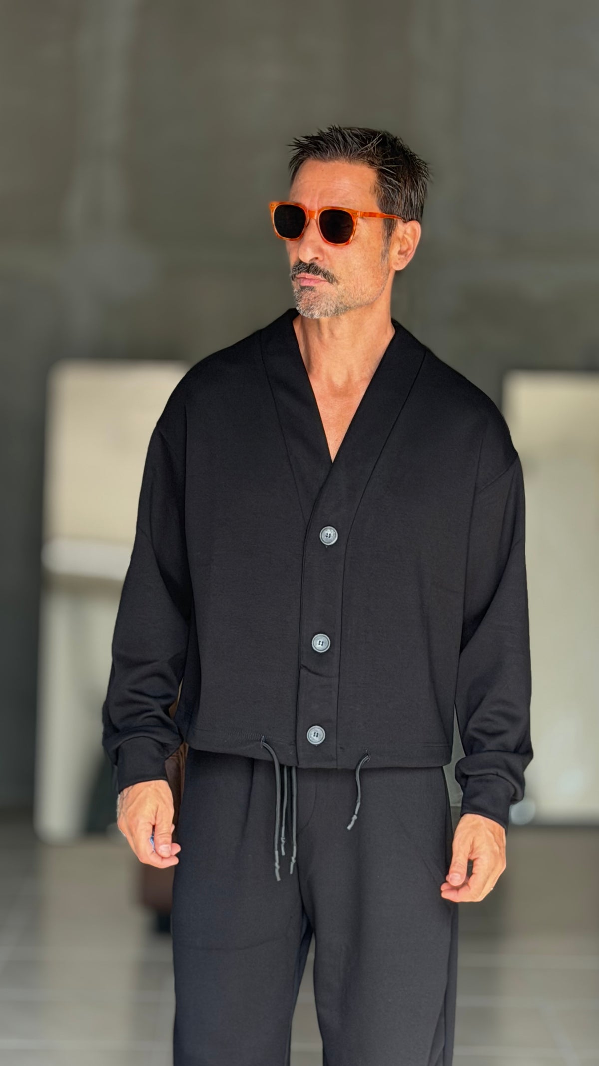 WHITE VISCOSE TROUSERS WITH REGULAR BOTTOM