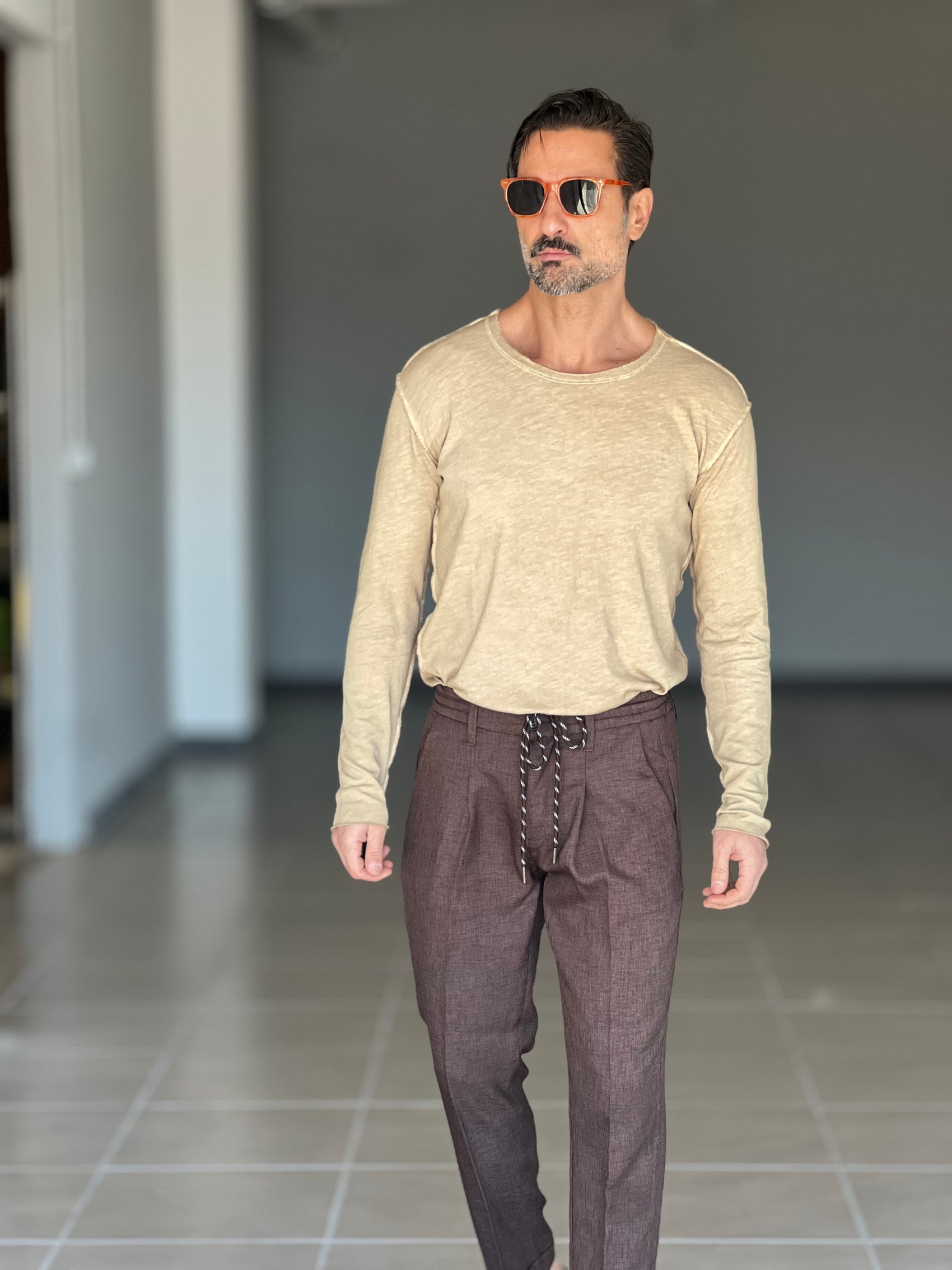 WHITE VISCOSE TROUSERS WITH REGULAR BOTTOM