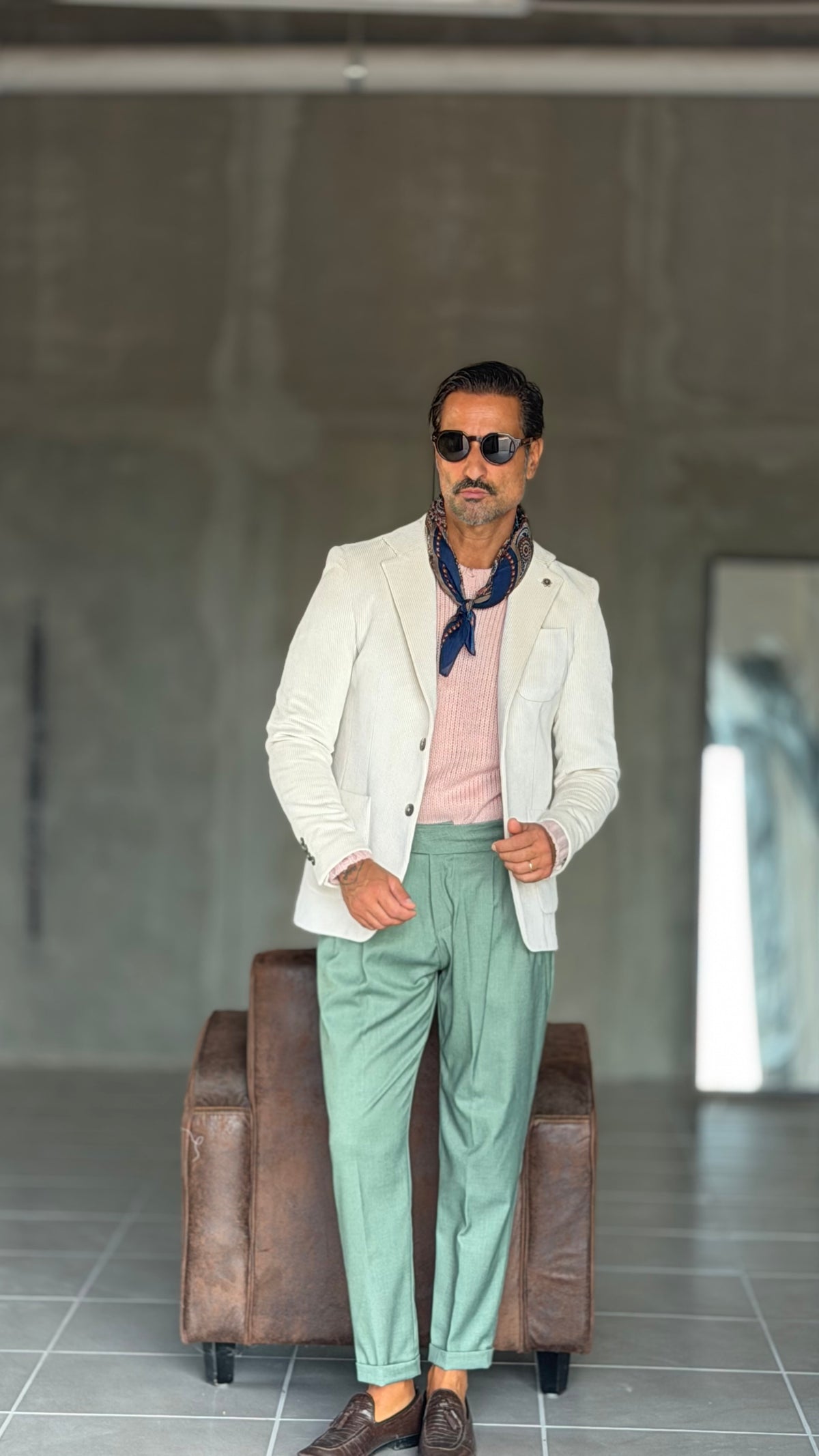 PANTALONE VERDE SALVIA  VITA ALTA PINCES VISCOSA  EFFETTO FLANELLA BATTUTA