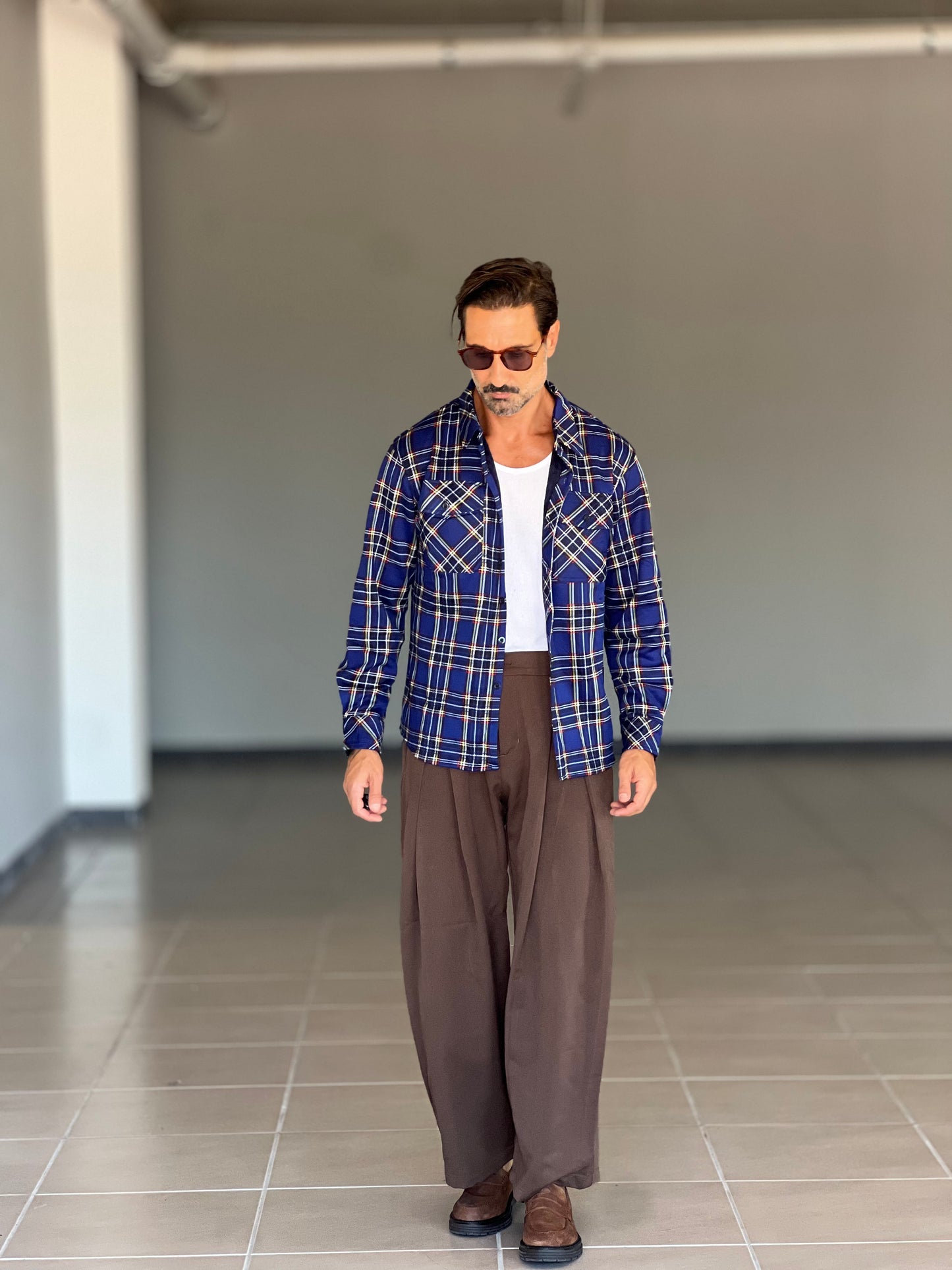 BLACK CHAIN ​​VISCOSE TROUSERS