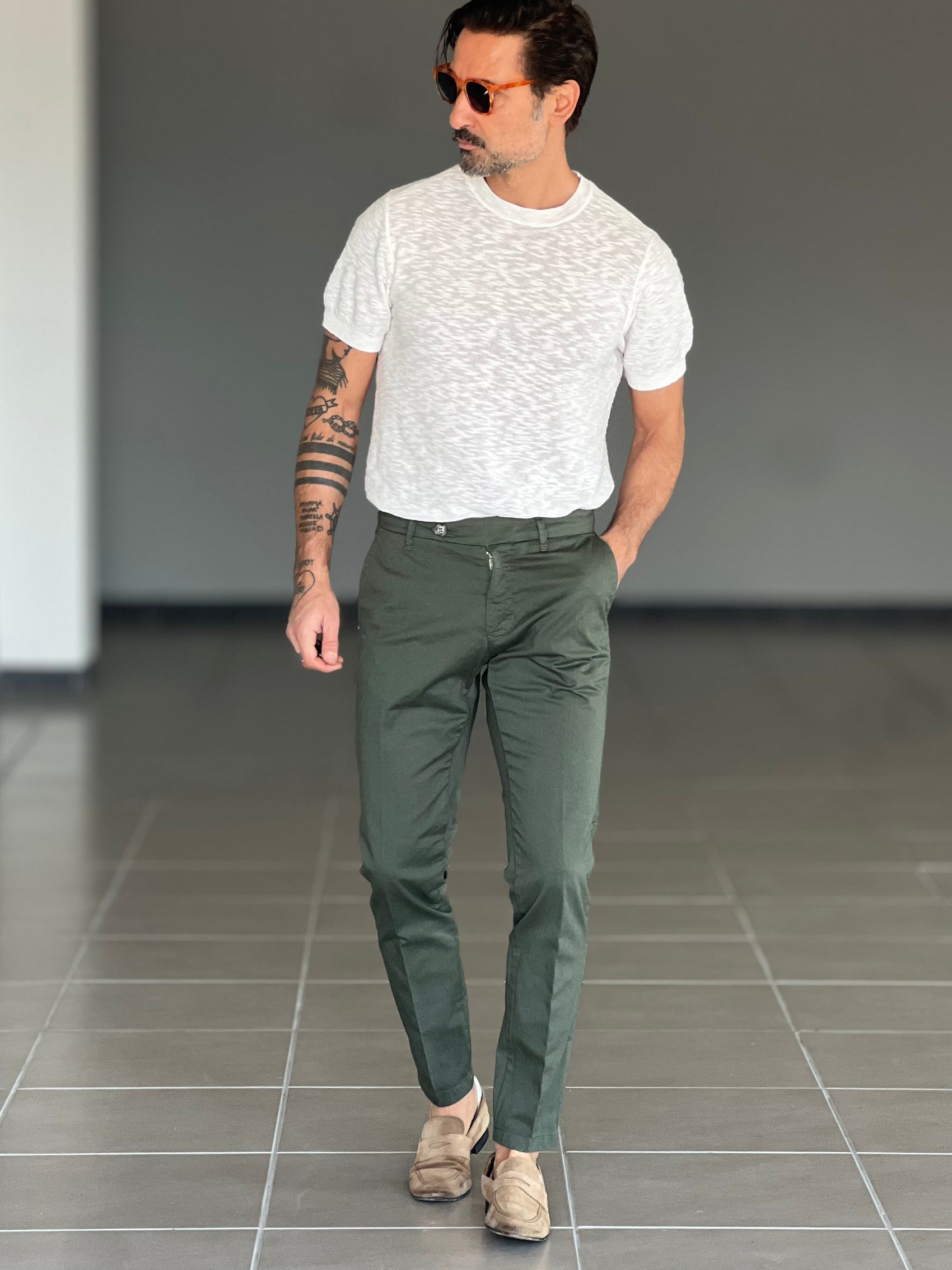 BLACK CHAIN ​​VISCOSE TROUSERS