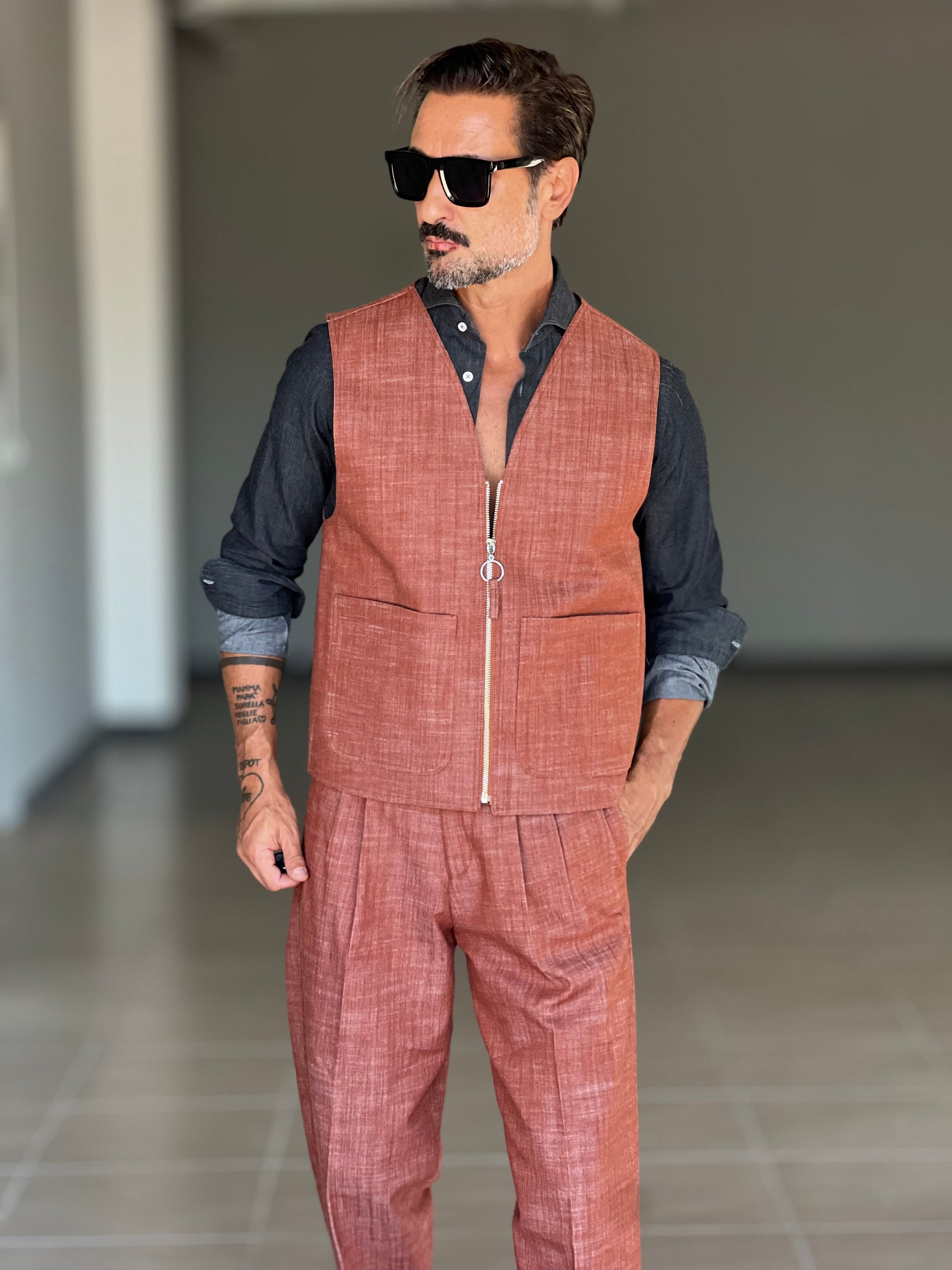 *GILET  MATTONE  FIAMMATO ZIP STONDATO PETRO'