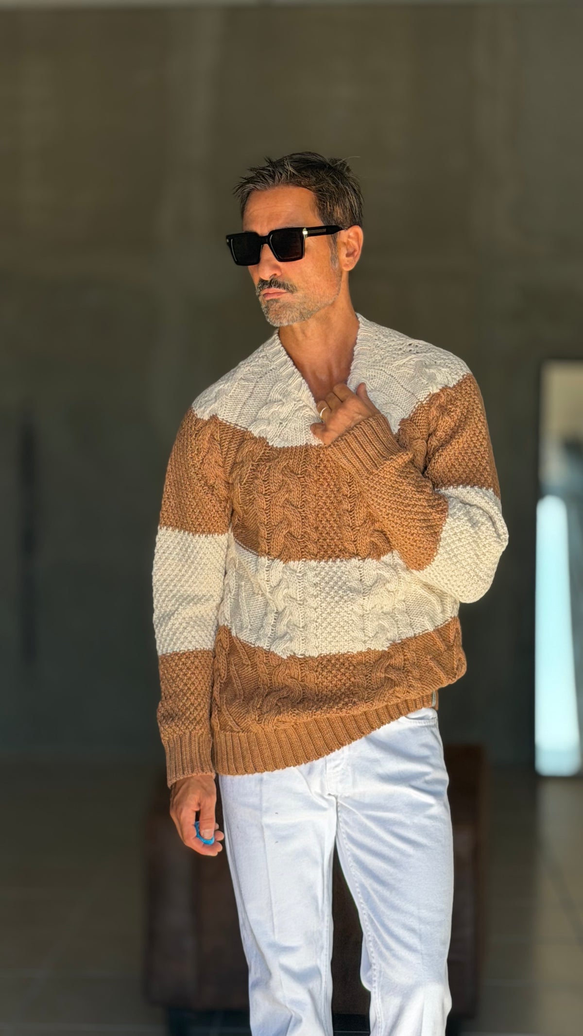 WHITE VISCOSE TROUSERS WITH REGULAR BOTTOM