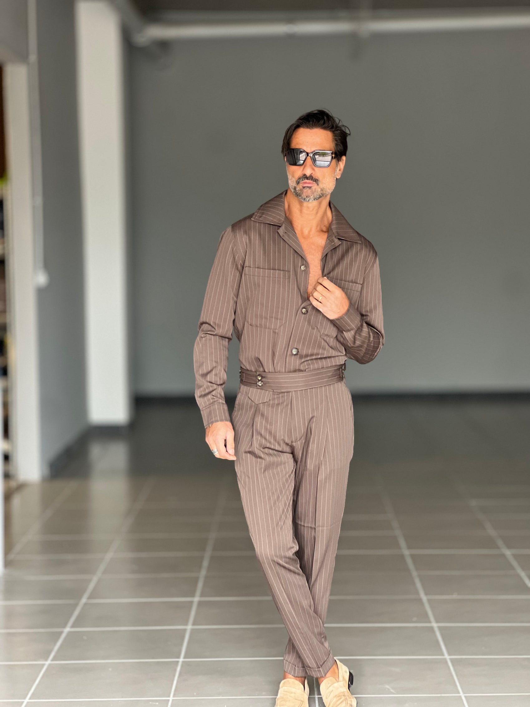 WHITE VISCOSE TROUSERS WITH REGULAR BOTTOM