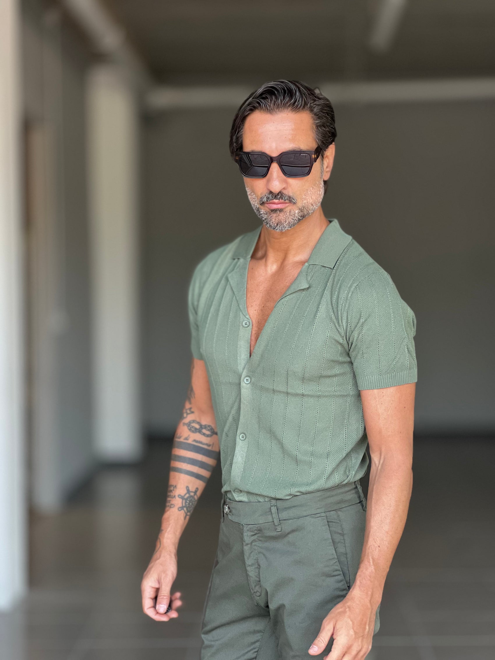 BLUE THREAD COTTON CREW NECK SWEATER