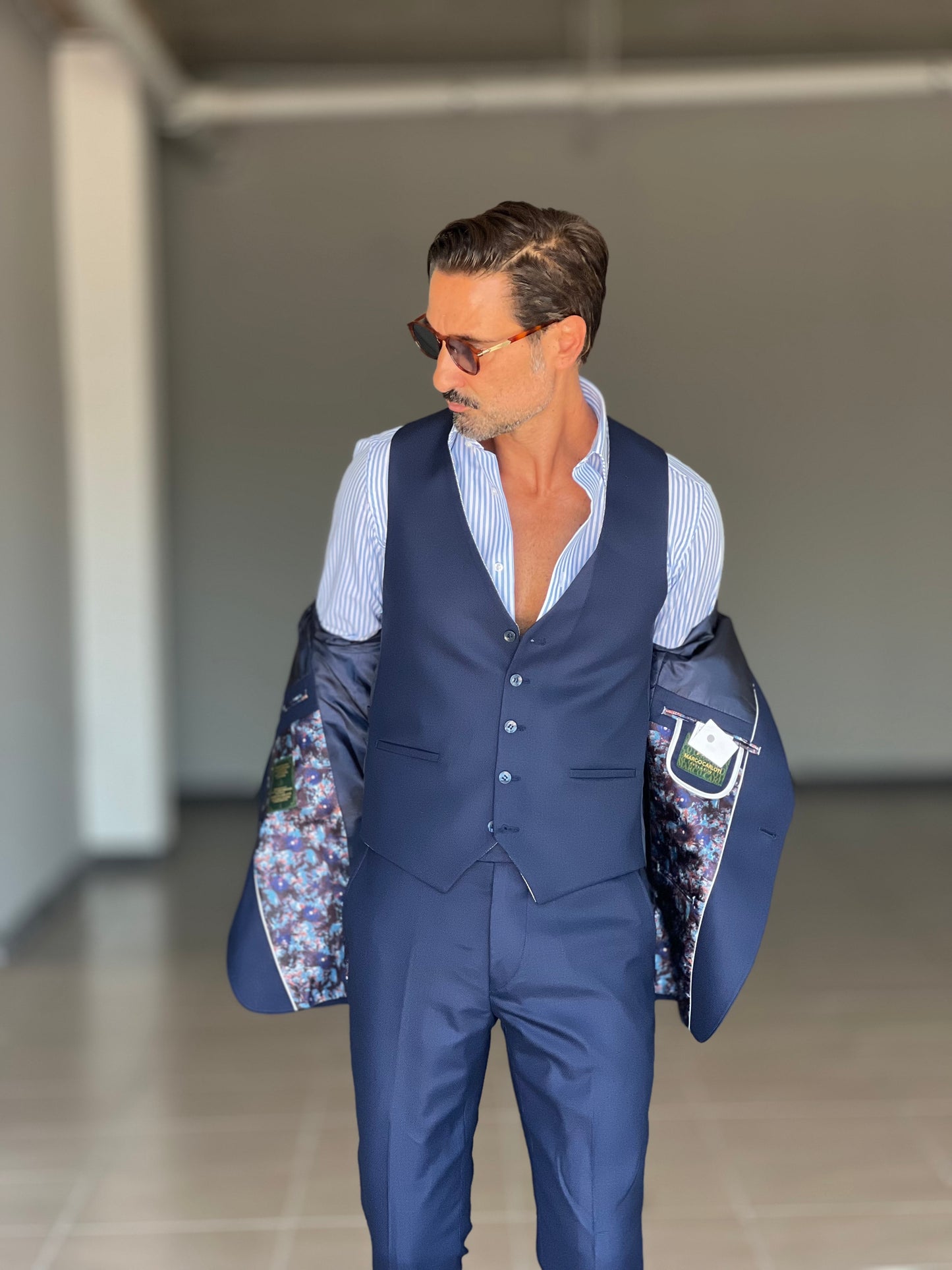 ABITO LANA E MISTI BLU 3 PEZZI GILET REVERSIBILE