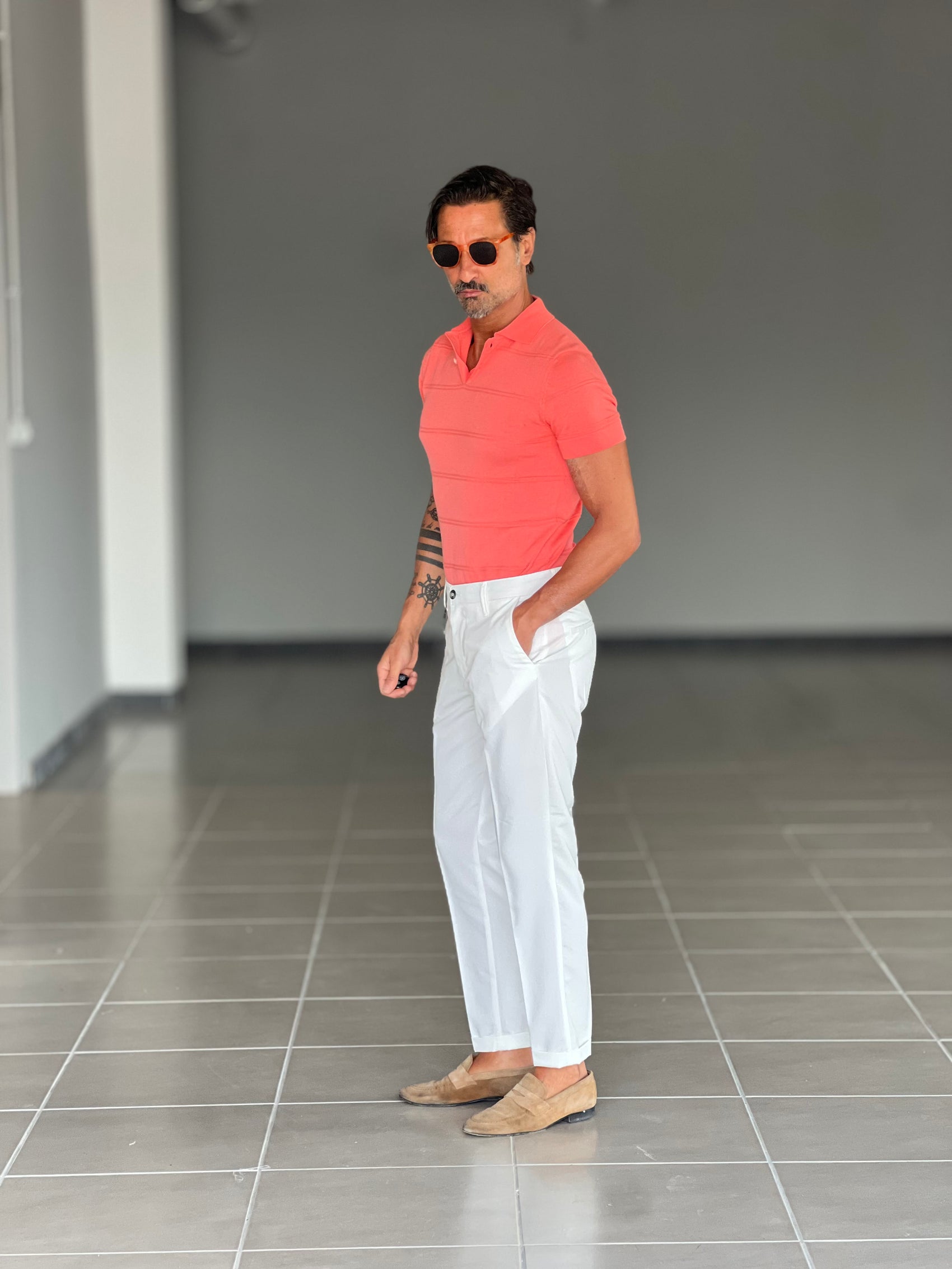 WHITE VISCOSE TROUSERS WITH REGULAR BOTTOM