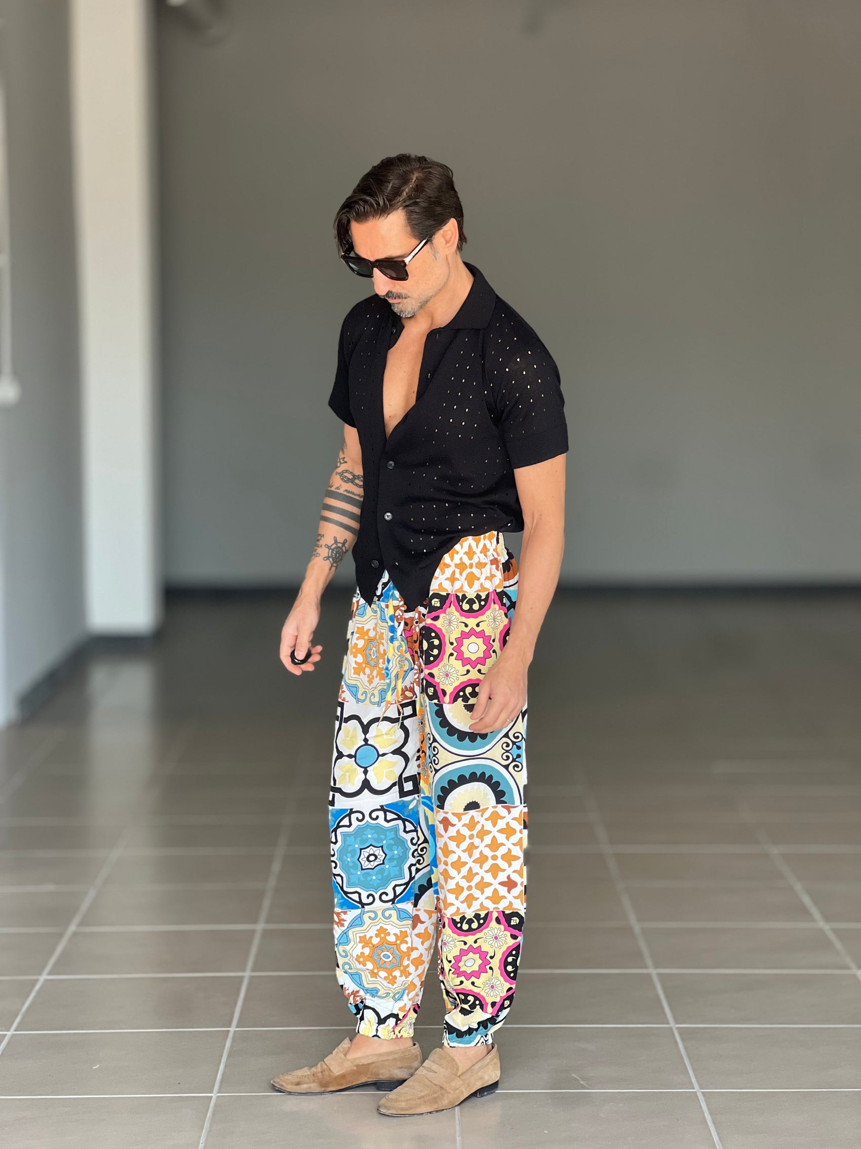 BLACK CHAIN ​​VISCOSE TROUSERS