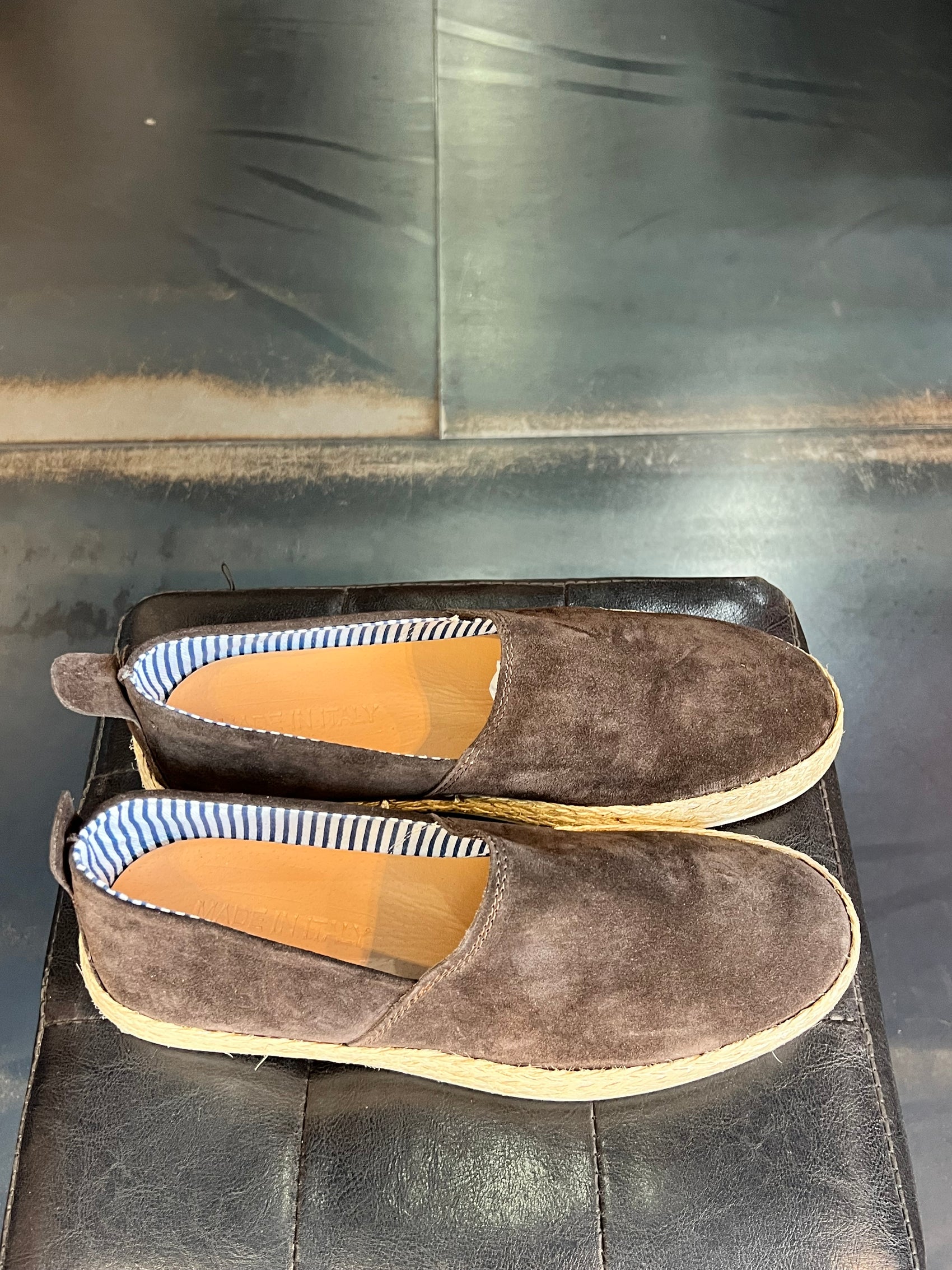 MOCASSINO CAMOSCIO MORO FONDO PAGLIA E GOMMA