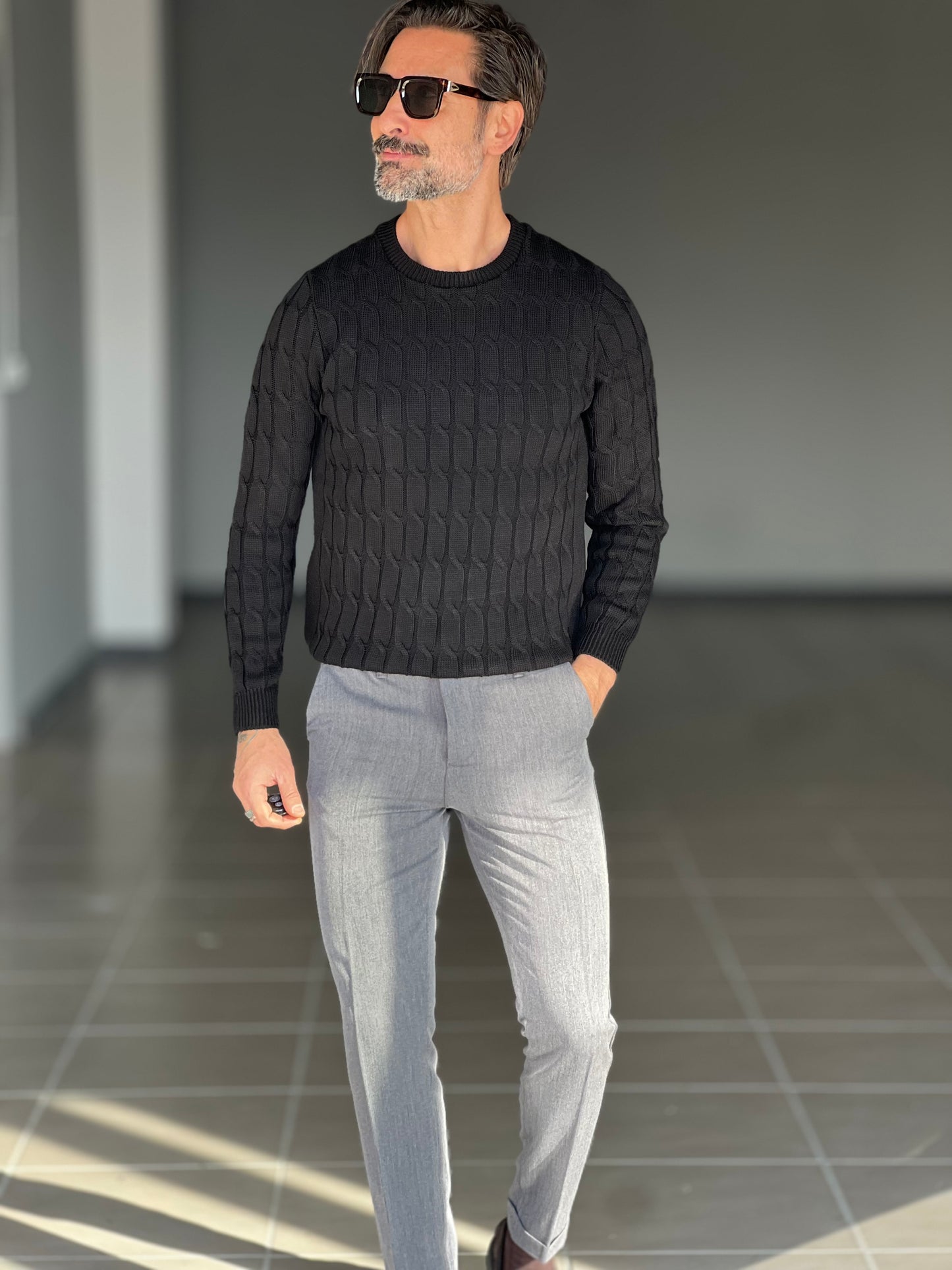 BLUE THREAD COTTON CREW NECK SWEATER