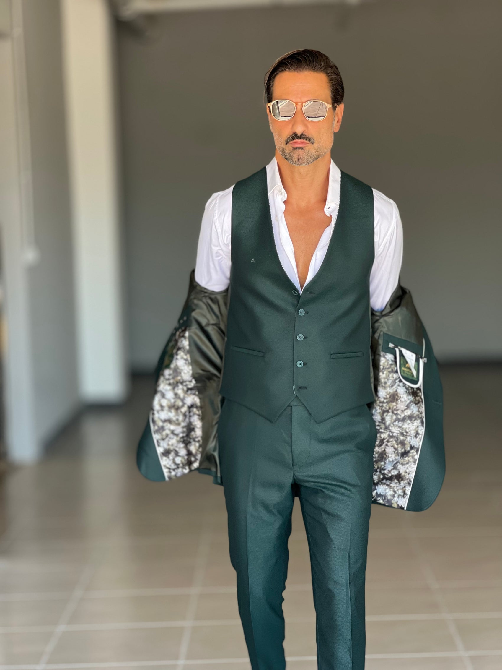 ABITO LANA E MISTI VERDE 3 PEZZI GILET REVERSIBILE