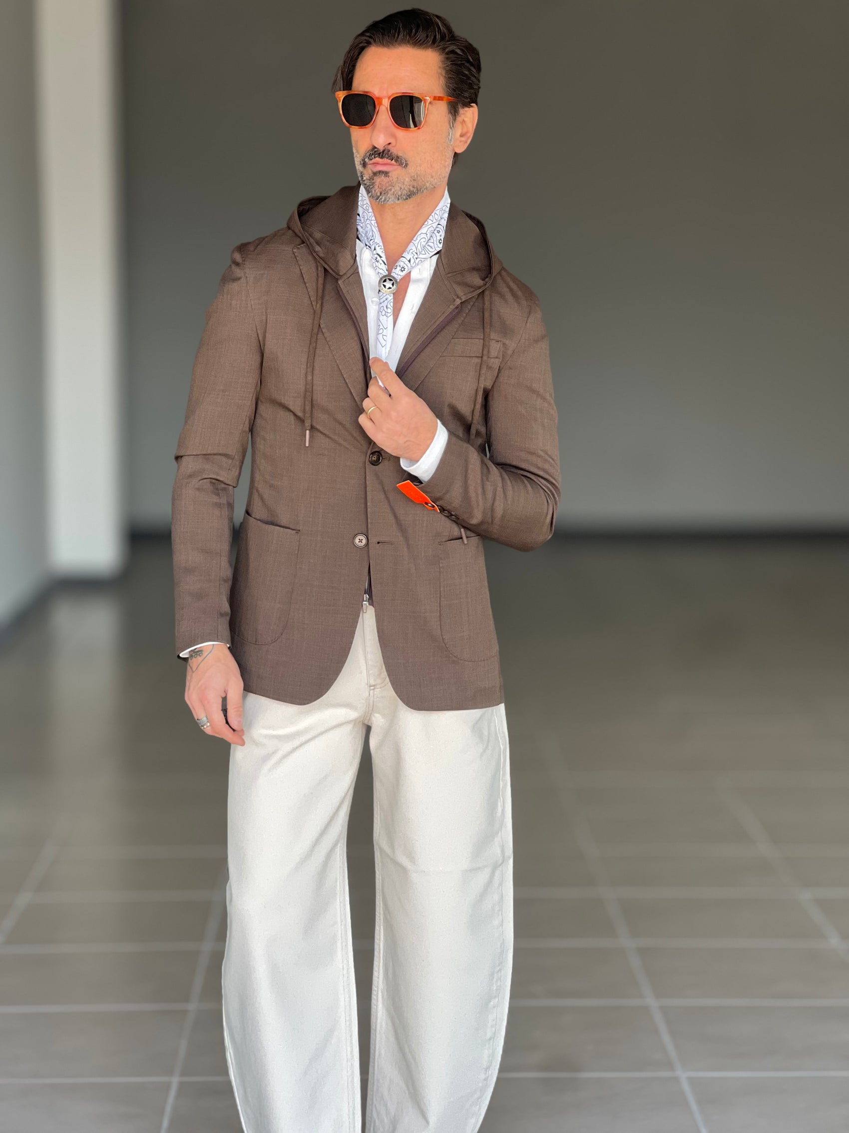 GIACCA MORO INTERNO FELPA REMOVIBILE EFFETTO TASMANIA. 106