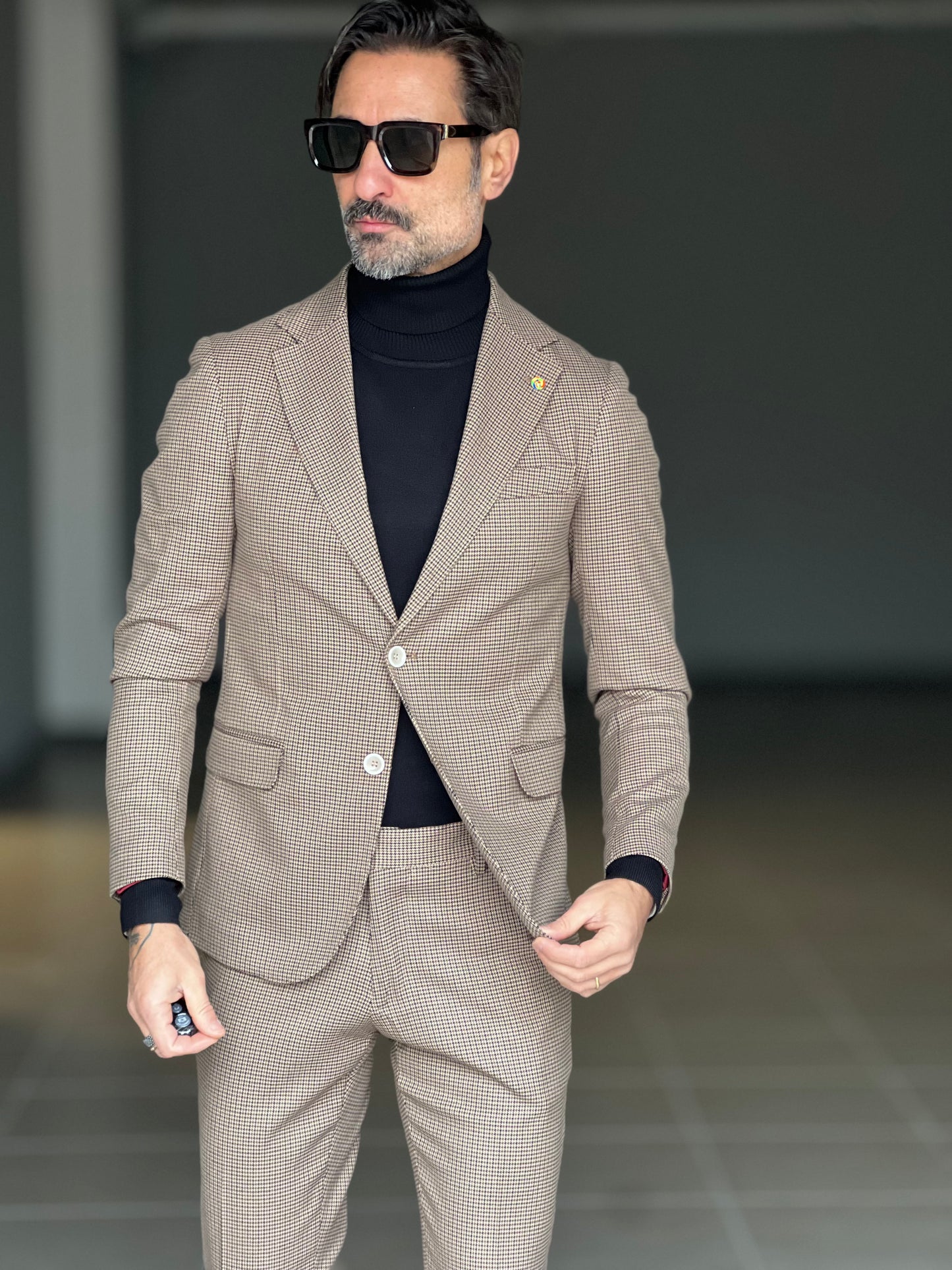 ABITO PIE DE POULE FONDO BEIGE PUNTO MILANO