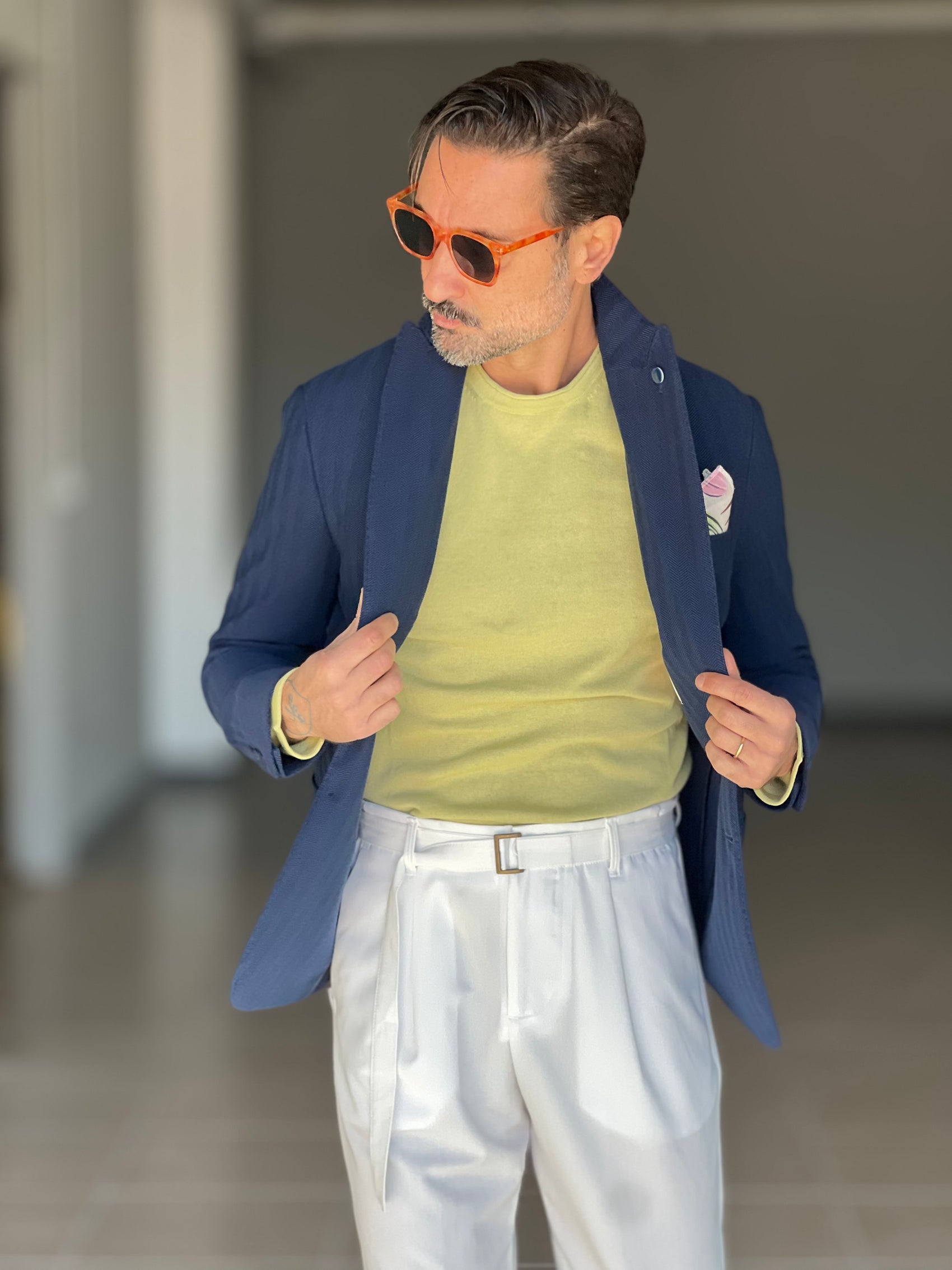 WHITE VISCOSE TROUSERS WITH REGULAR BOTTOM