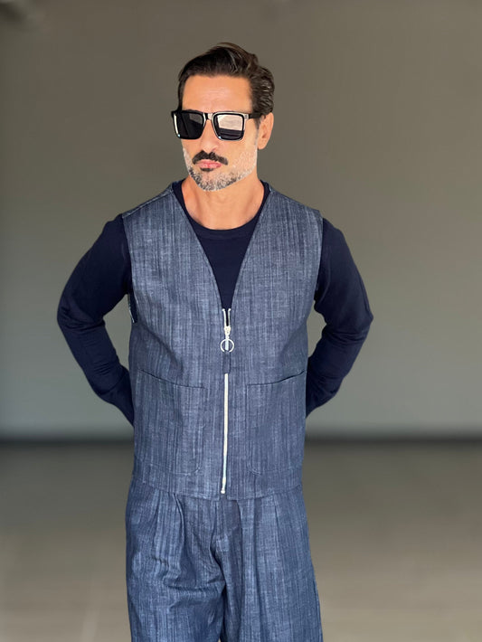 GILET  BLU FIAMMATO ZIP STONDATO PETRO'