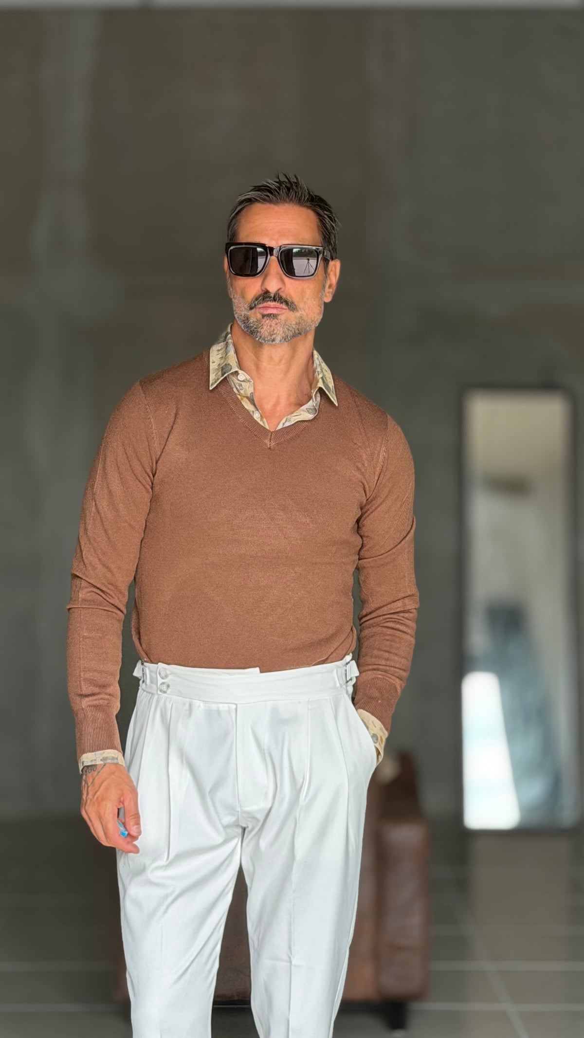 WHITE VISCOSE TROUSERS WITH REGULAR BOTTOM