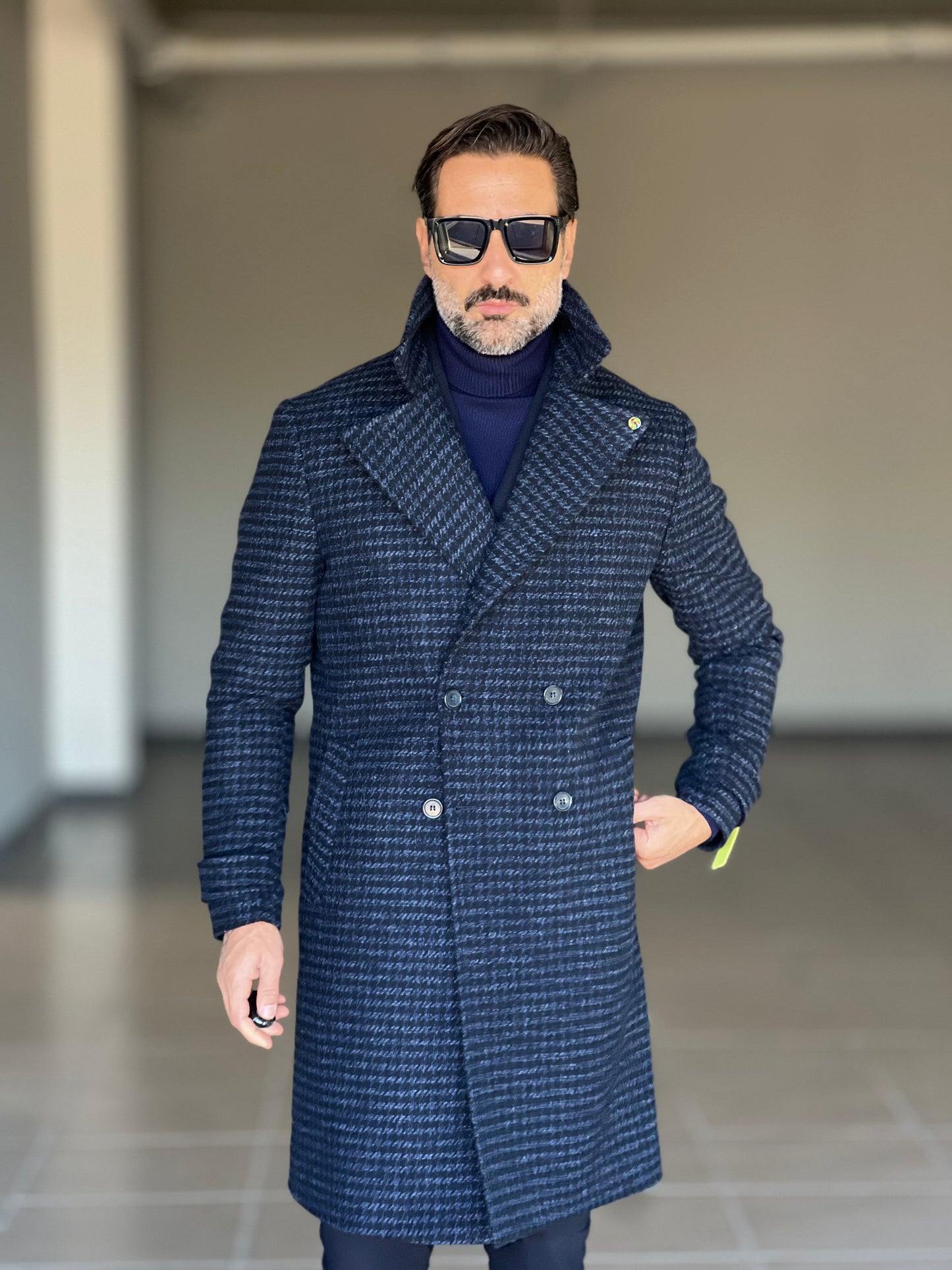 CAPPOTTO  NERO  E BLU DOPPIOPETTO PIE DE POULE