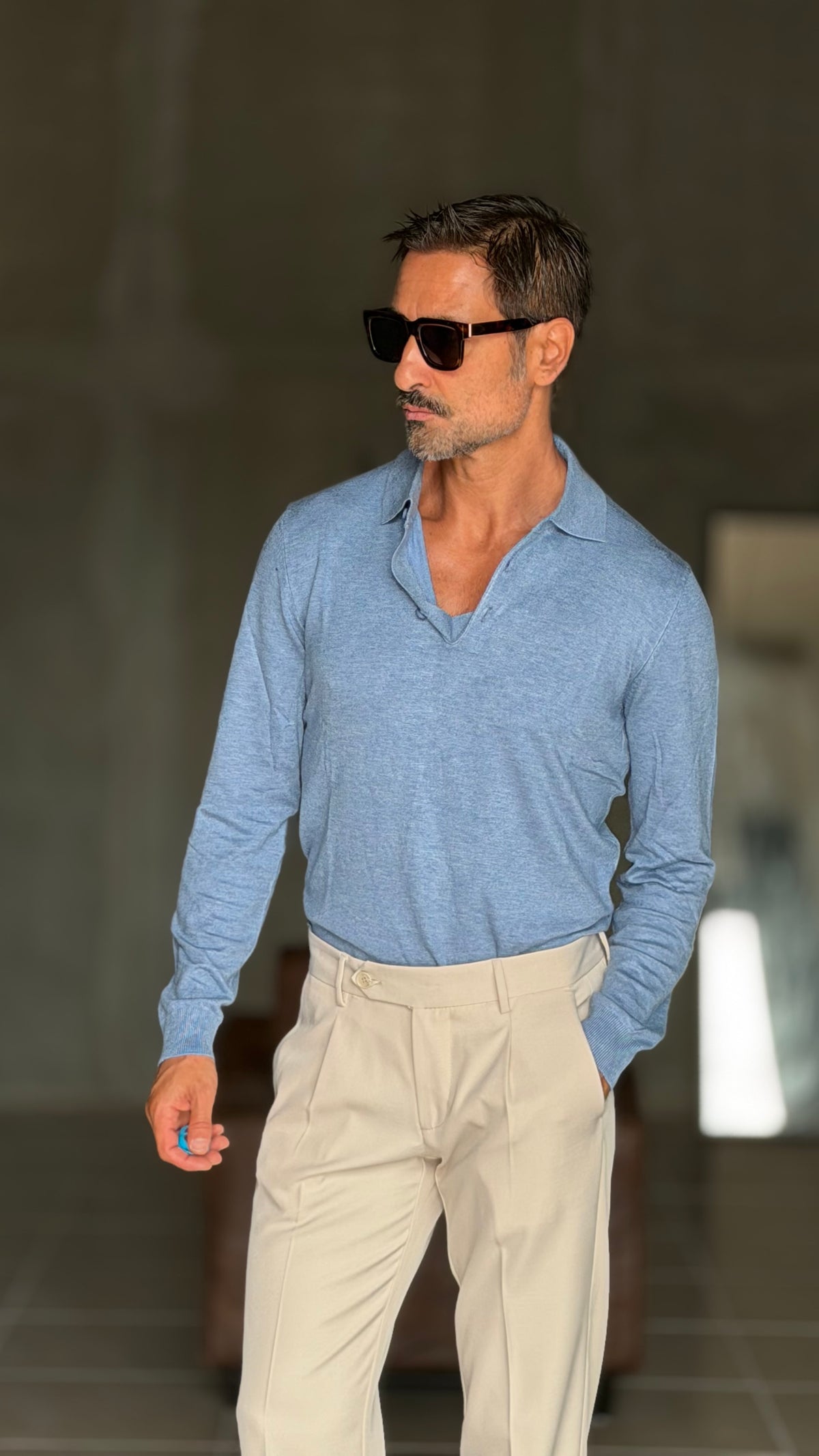 WHITE VISCOSE TROUSERS WITH REGULAR BOTTOM