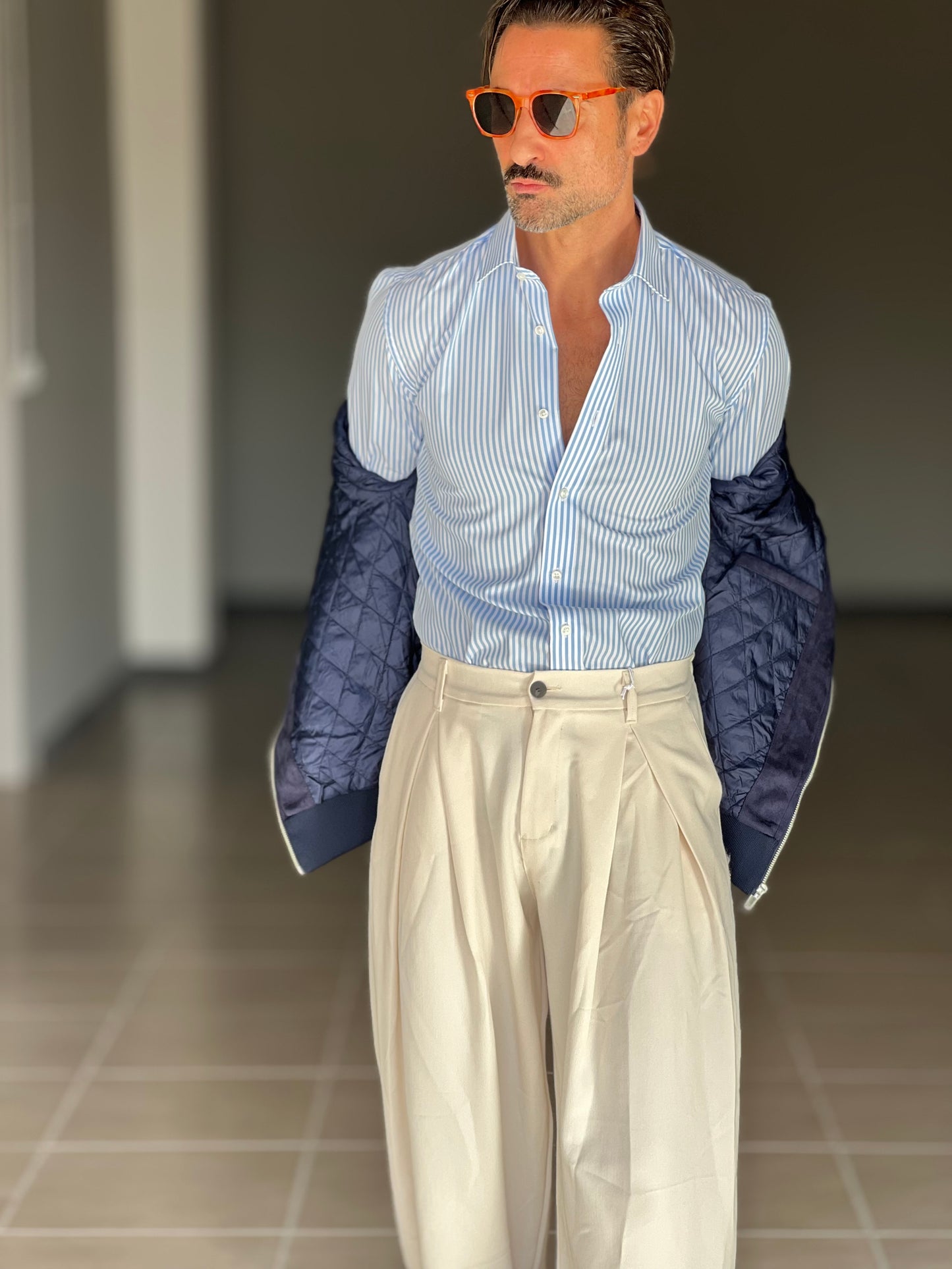 BLACK CHAIN ​​VISCOSE TROUSERS