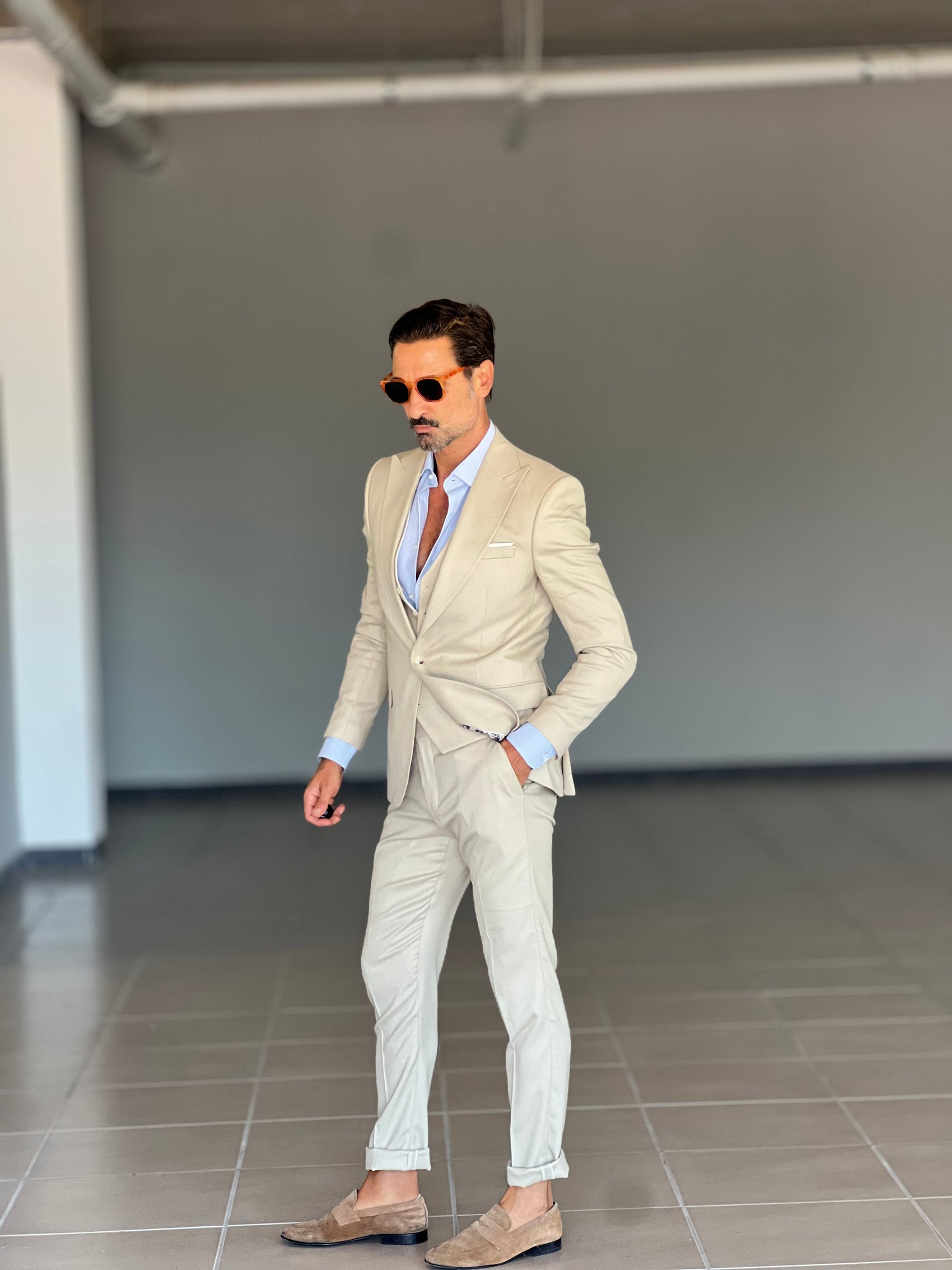 ABITO LANA E MISTI BEIGE 3 PEZZI GILET REVERSIBILE