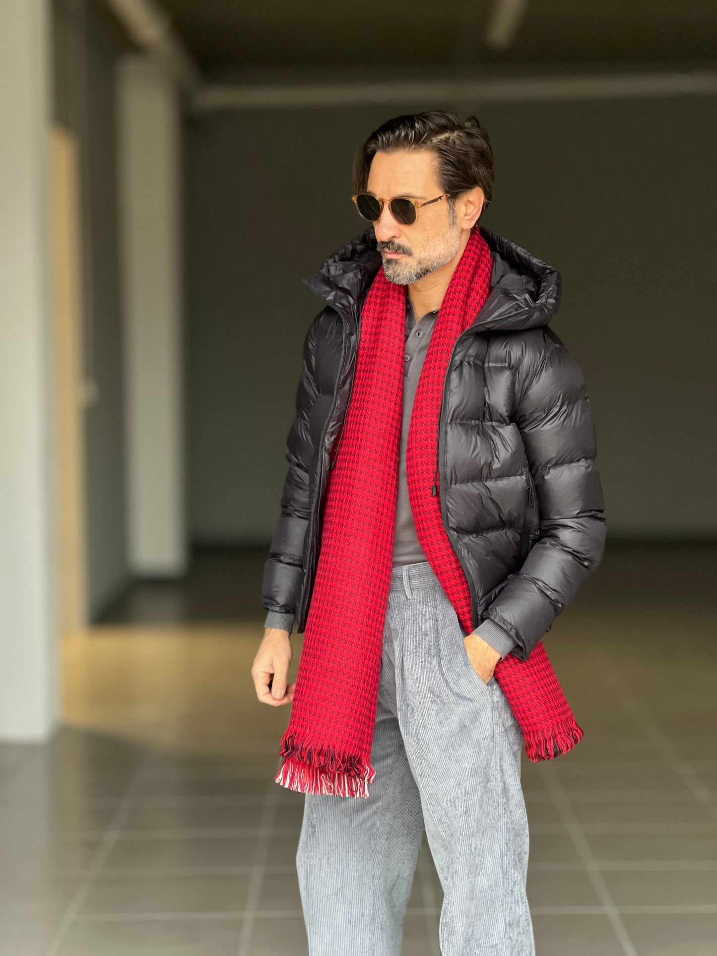 PIUMINO NERO TECNCO COLLO SCIARPA  CAPPUCCIO TELAMIRA