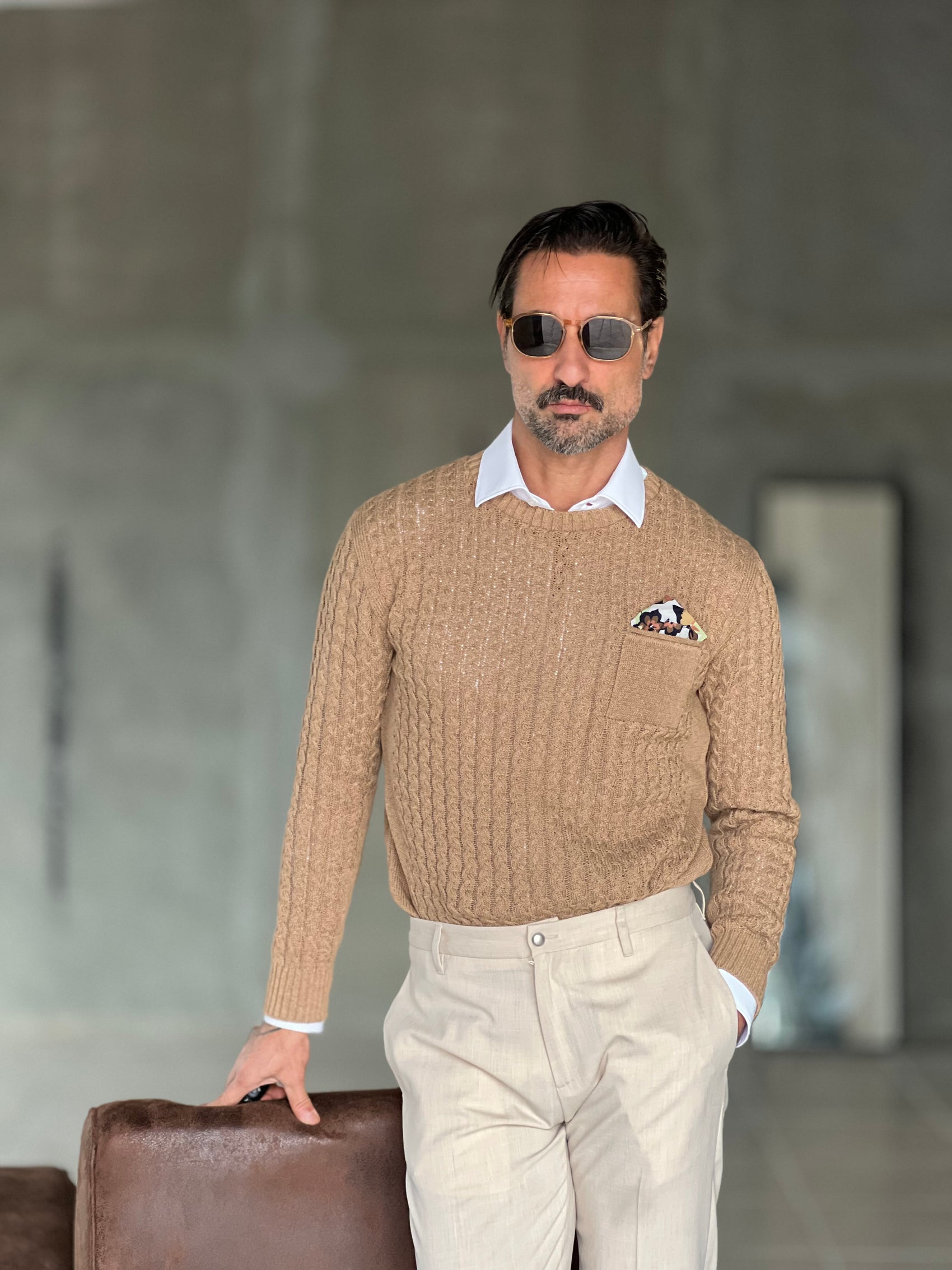 MAGLIA TORTORA  TRECCIA COTONE TASCHINO