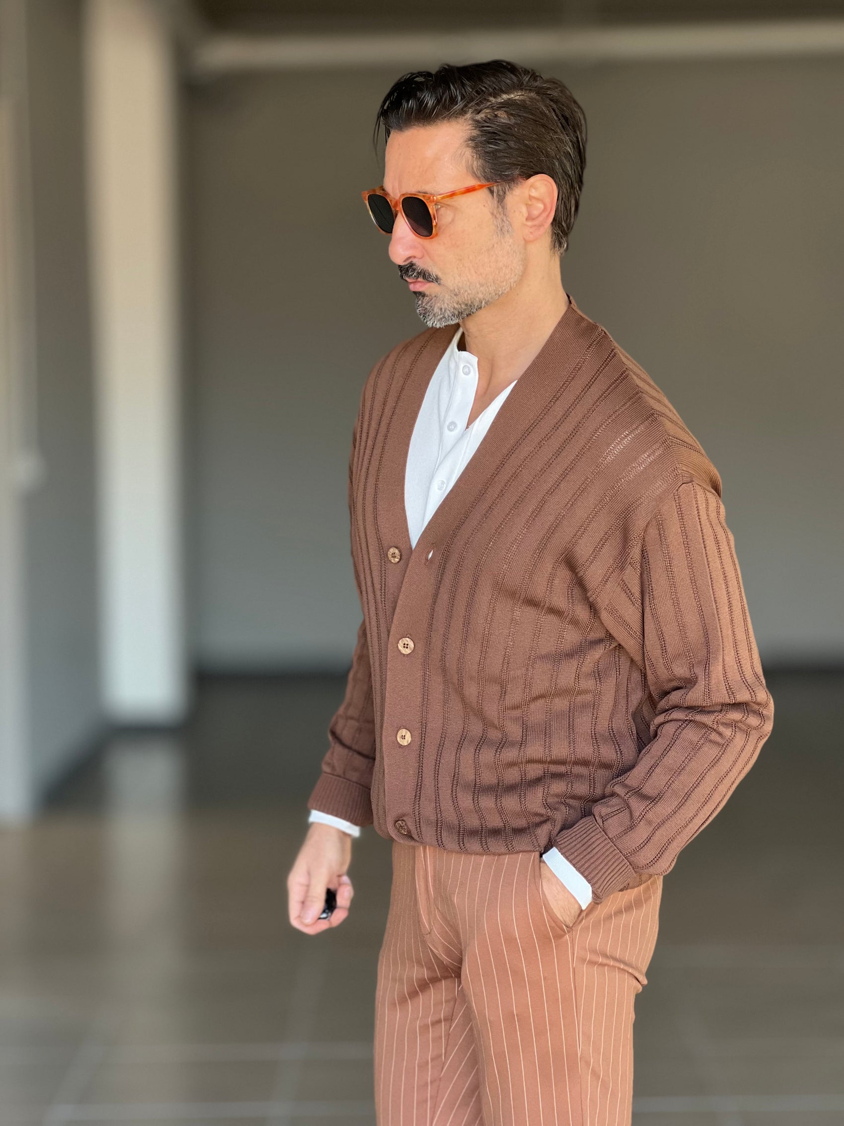 CARDIGAN  MORO TESSUTO OPERATO 002