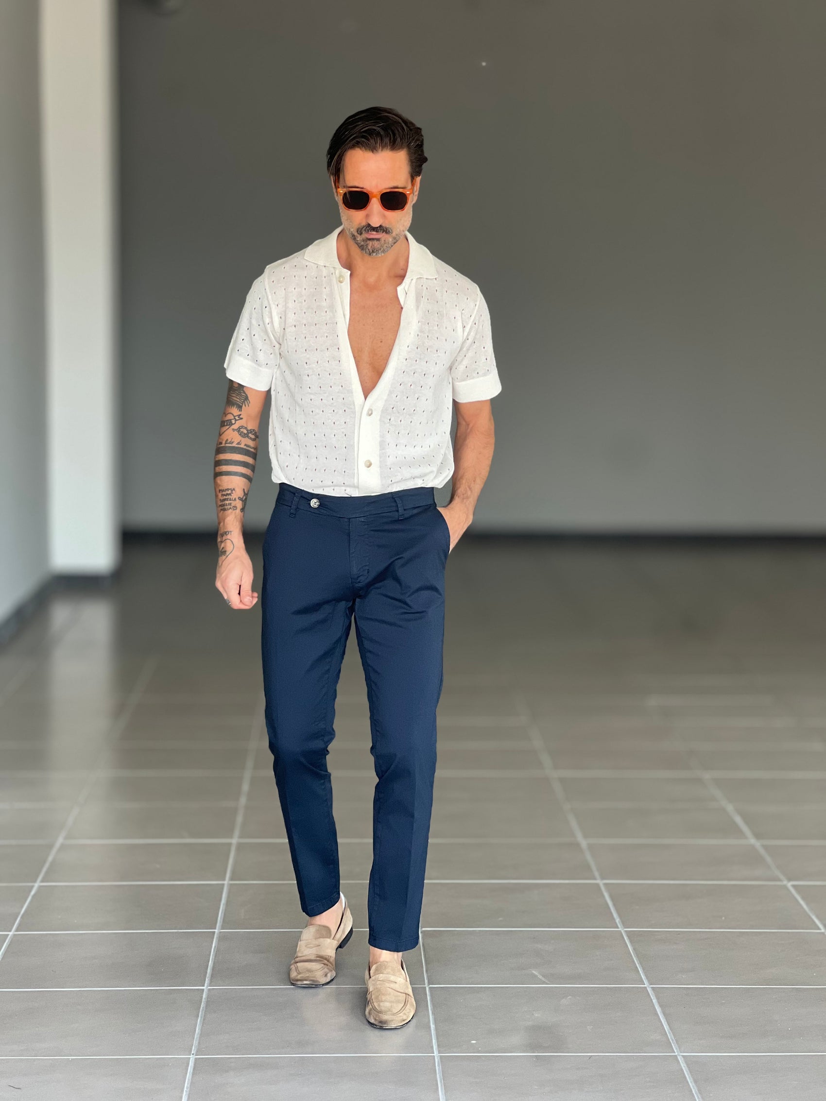 BLACK CHAIN ​​VISCOSE TROUSERS