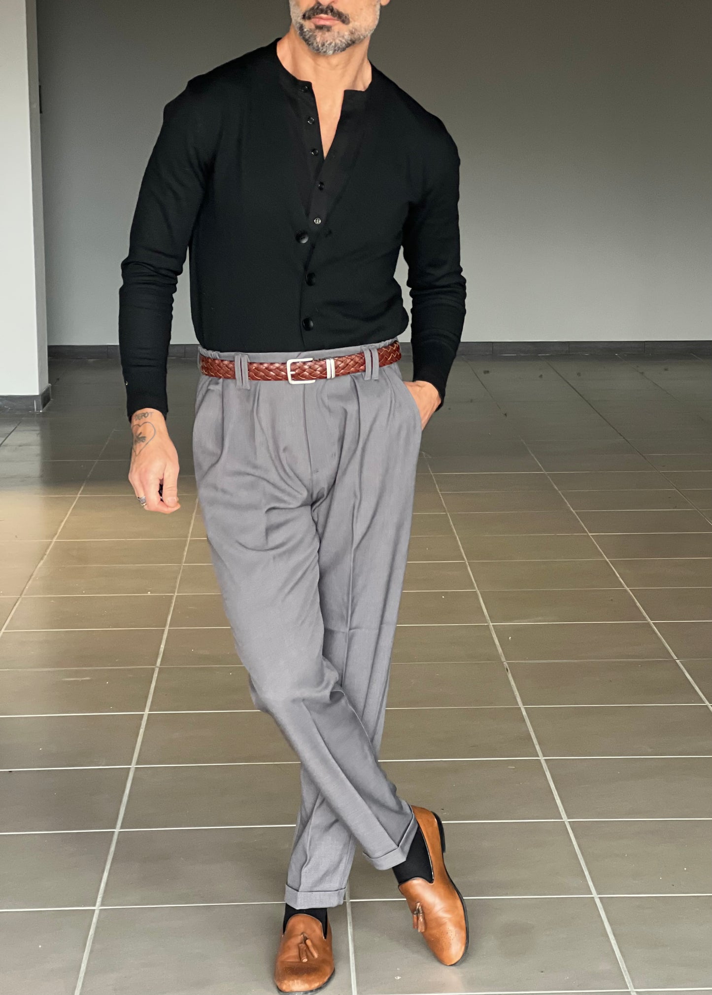 PANTALONE GRIGIO VISCOSA FIAMMATO UNA PINCES