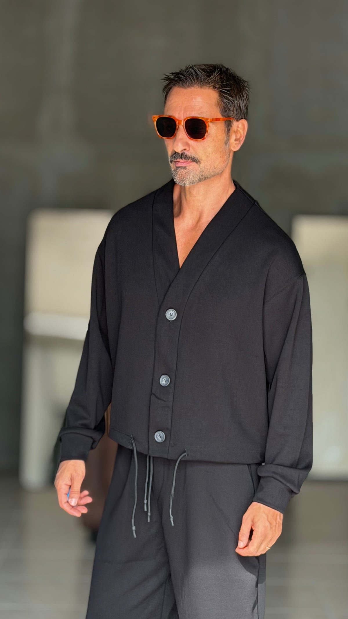 WHITE VISCOSE TROUSERS WITH REGULAR BOTTOM