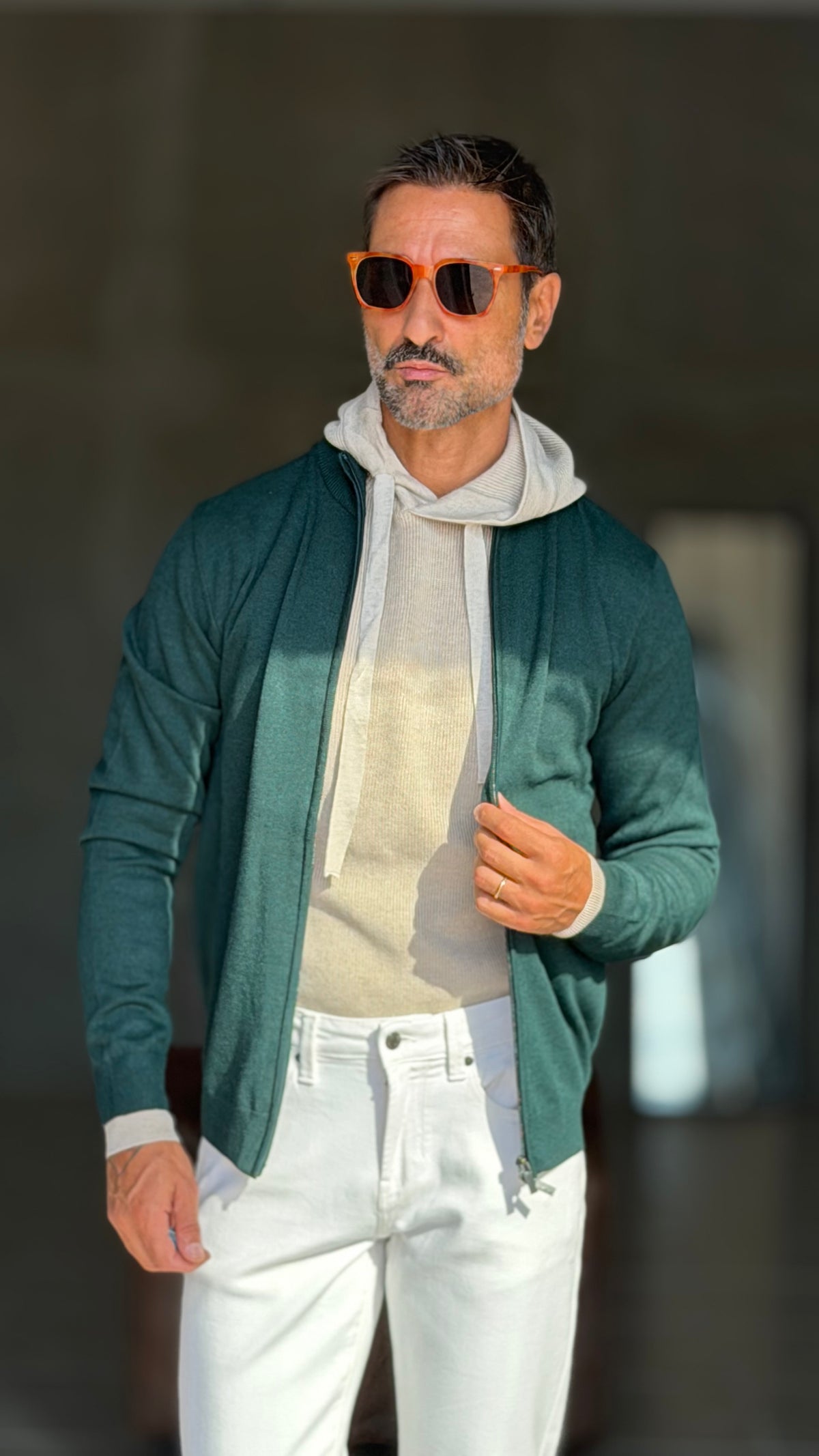 WHITE VISCOSE TROUSERS WITH REGULAR BOTTOM