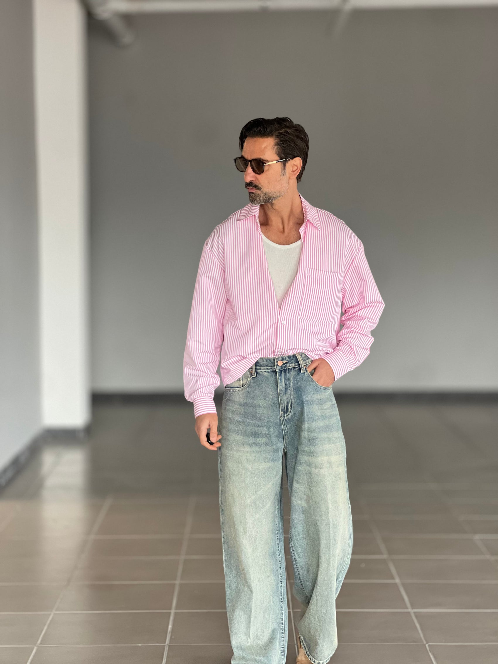 CAMICIA  BACCHETTA BIANCA E ROSA CROP ELASTICIZZATA